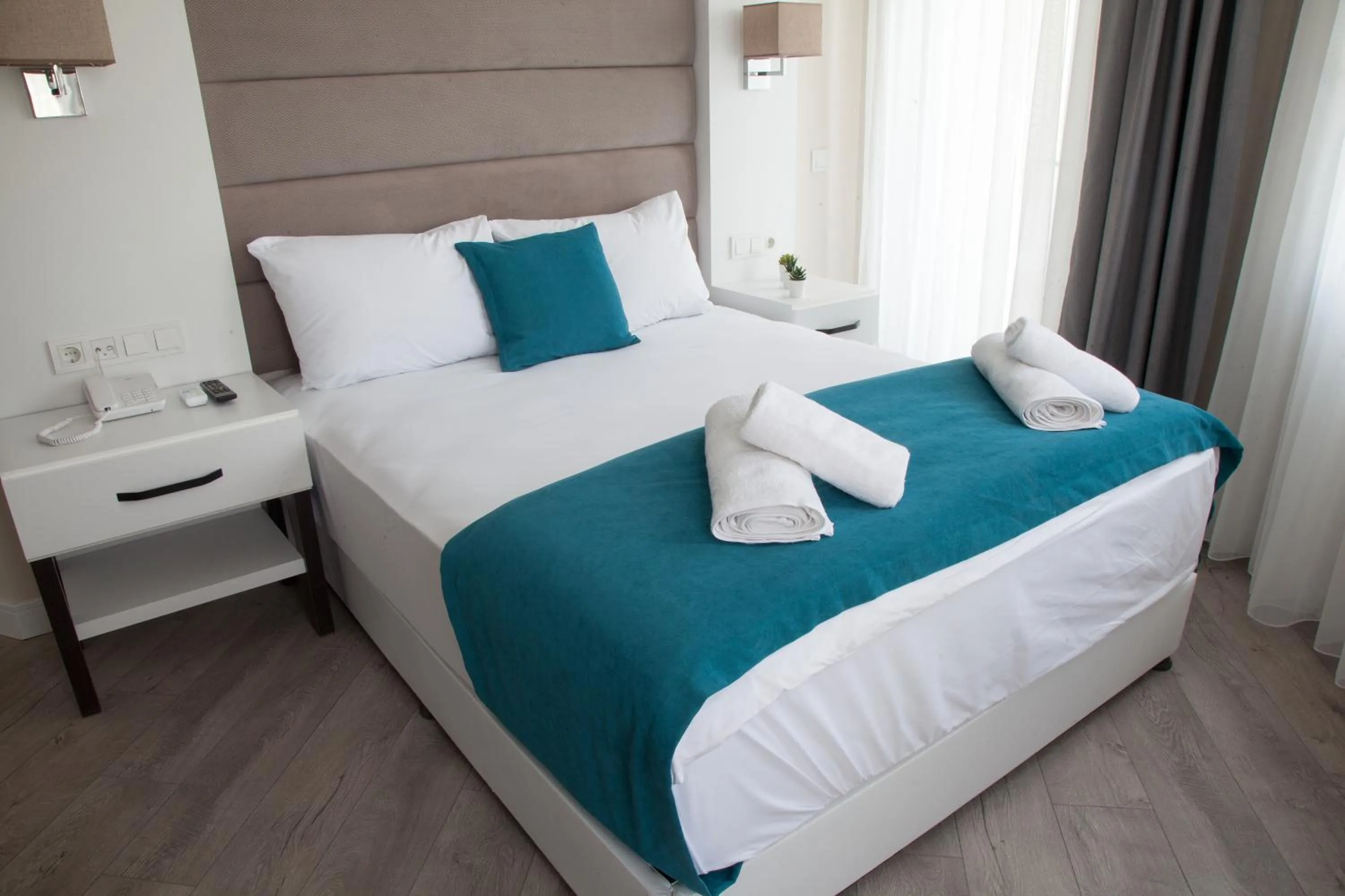 Photo of the whole room, Bed in Siete Hotel