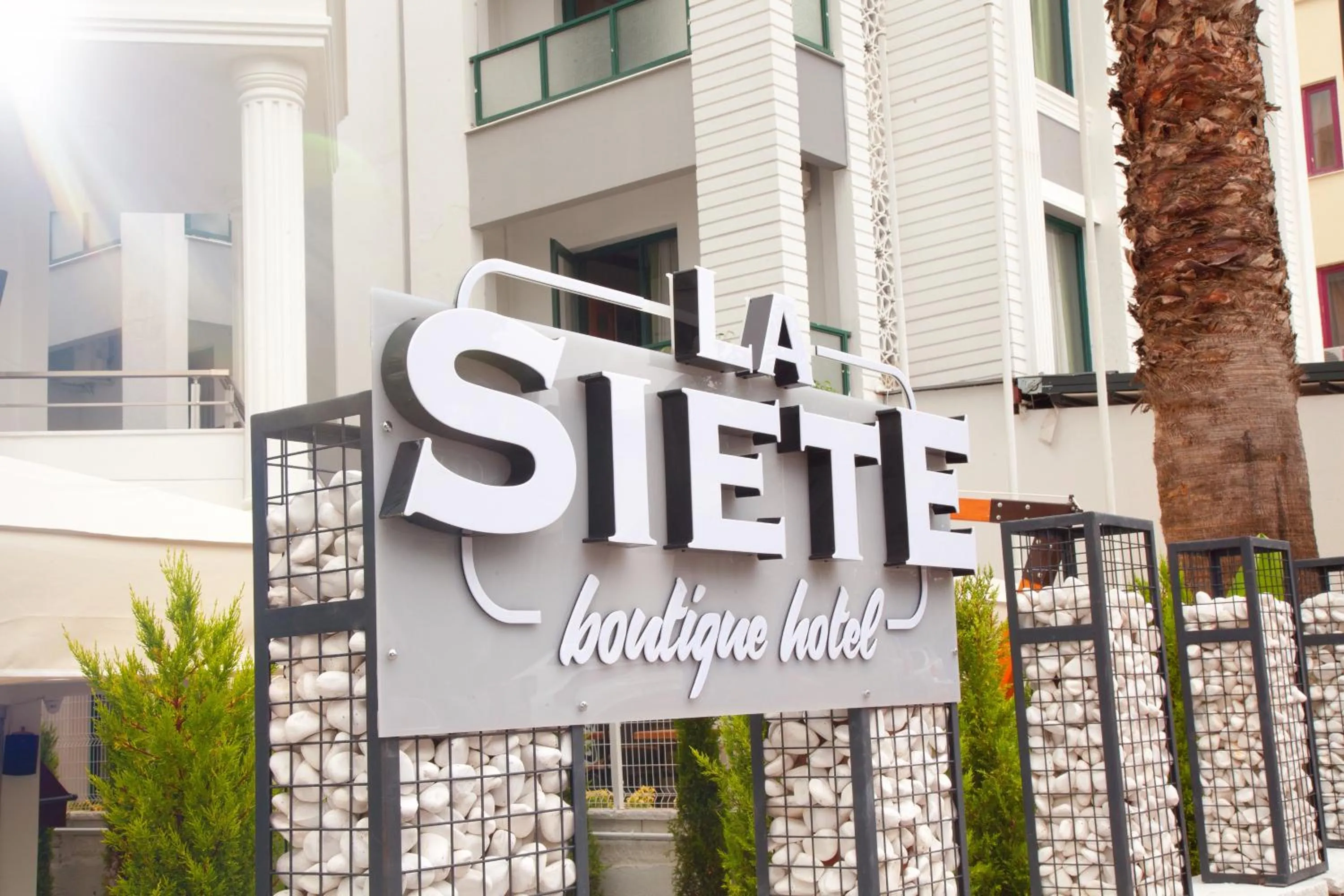 Property logo or sign in Siete Hotel