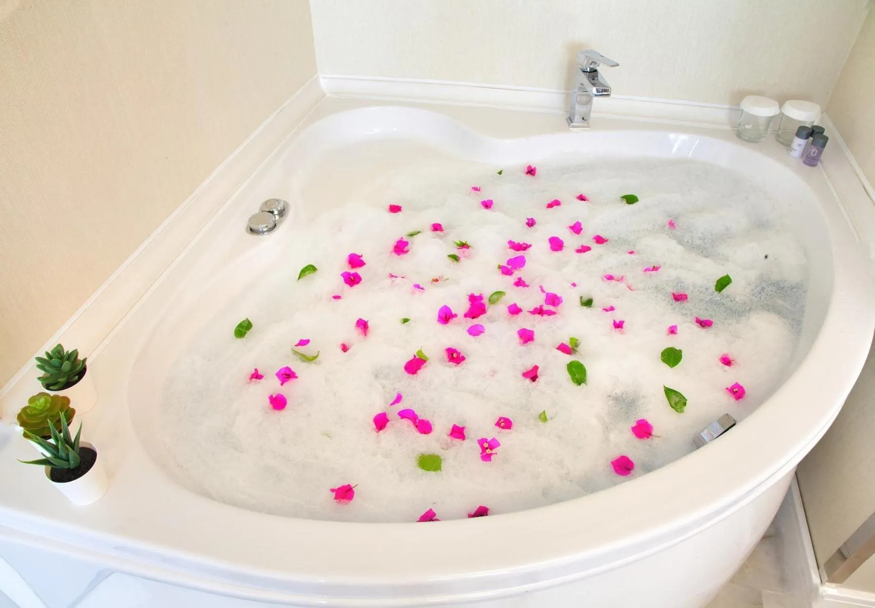 Massage in Siete Hotel