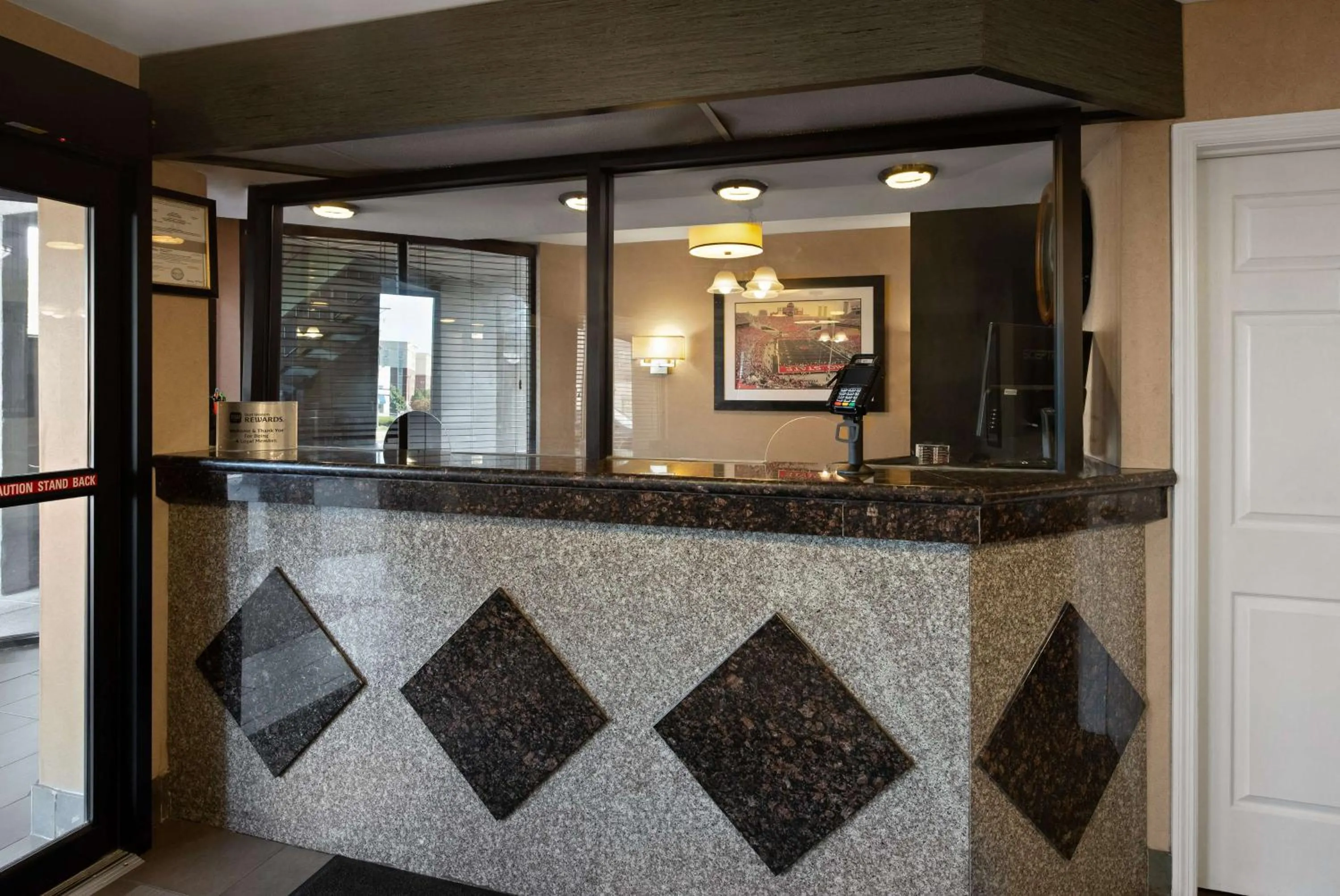 Lobby or reception in Best Western Executive Inn