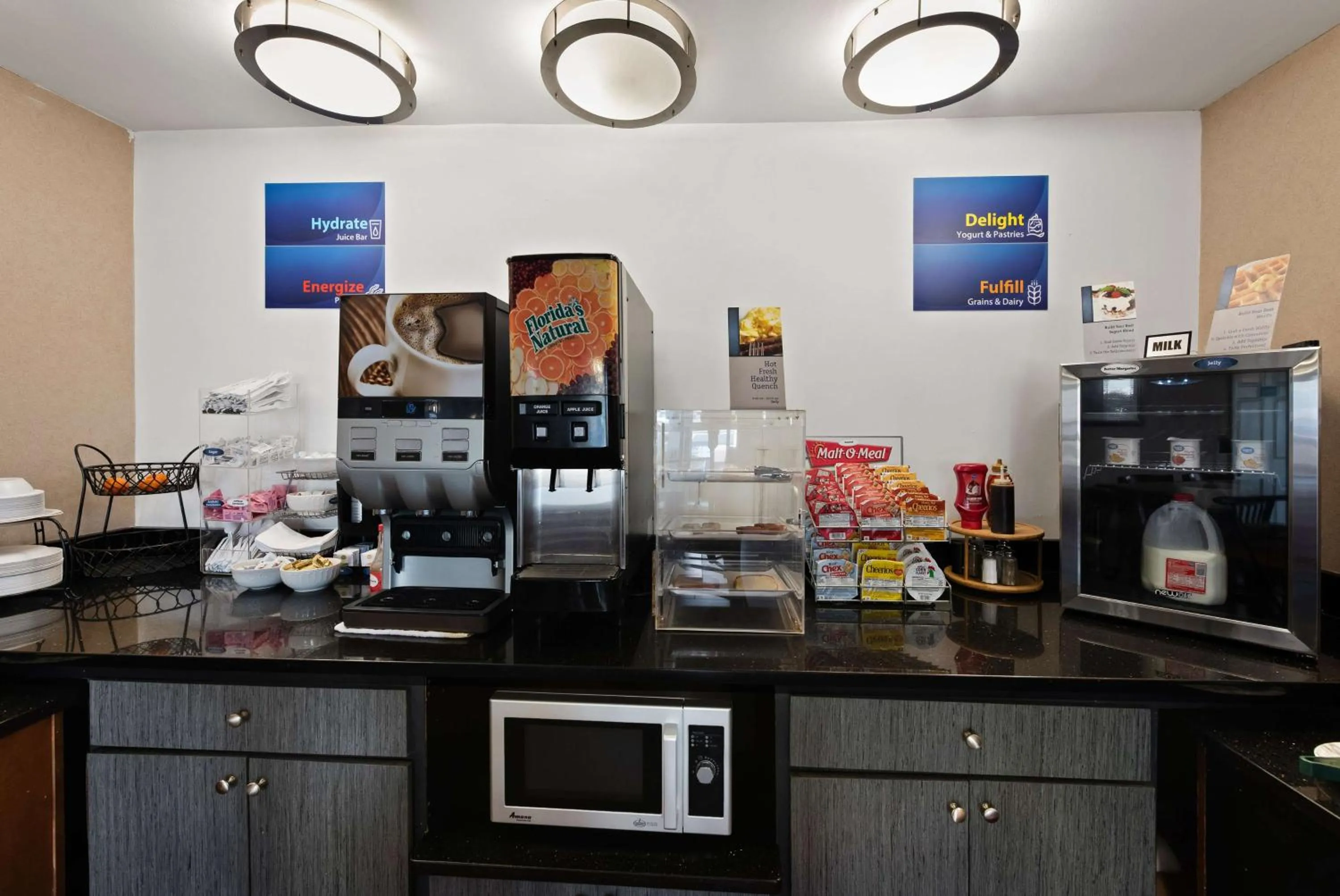 Breakfast in Best Western Executive Inn