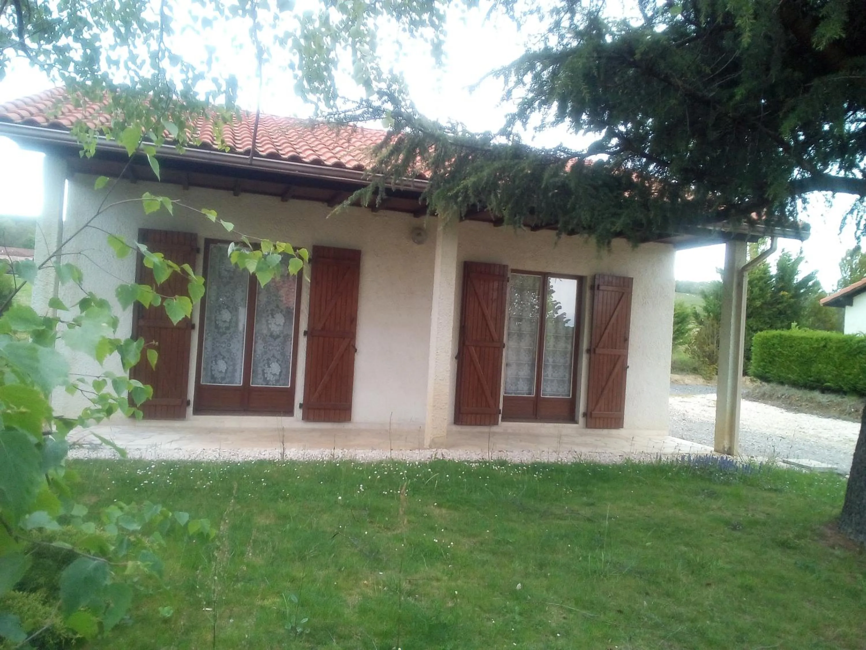 Property building in PARADISE CHALLETS AND CAMPING