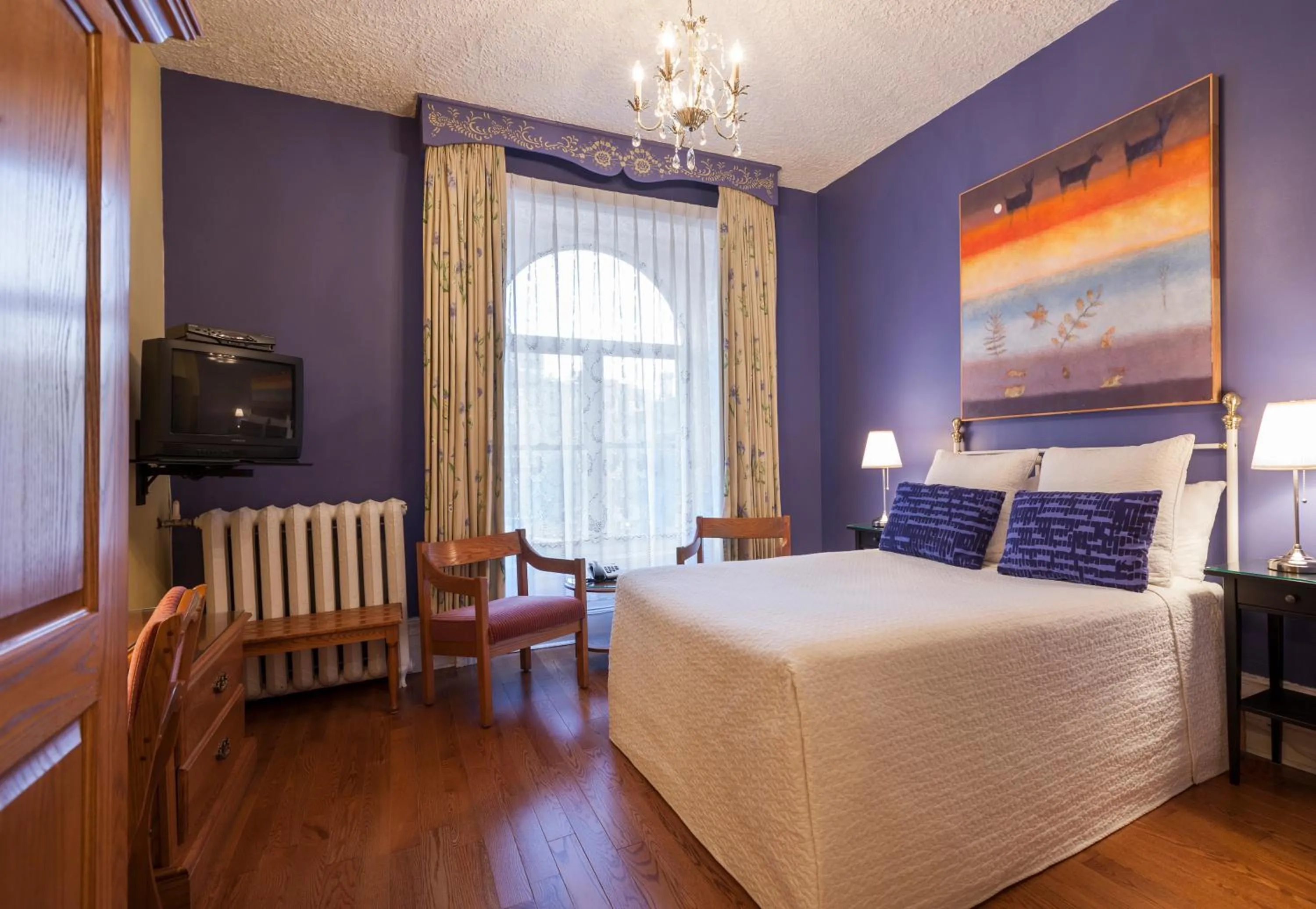 Day, Bed in Hotel Chateau de l'Argoat