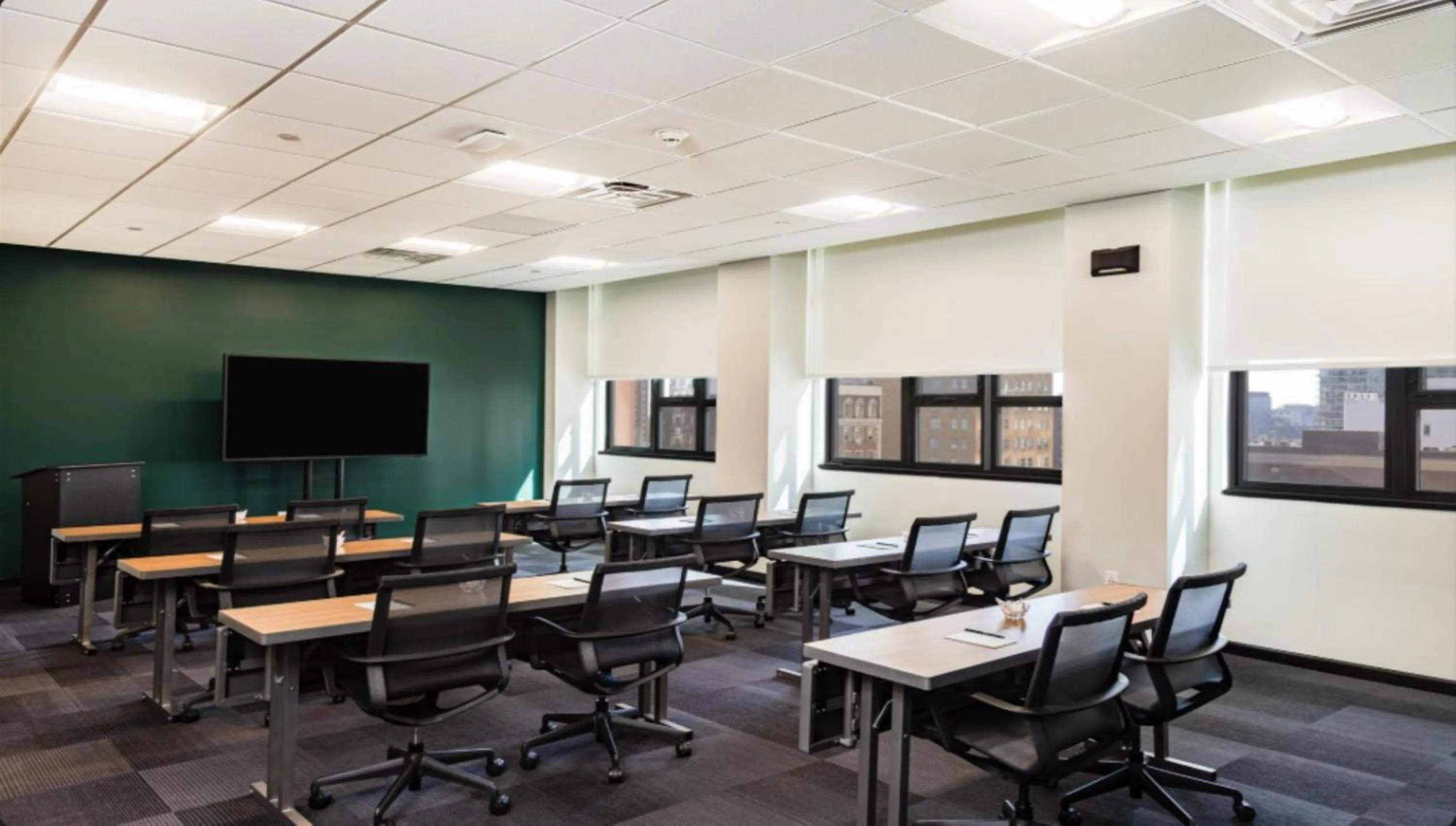 Meeting/conference room in Motto by Hilton Philadelphia Rittenhouse Square