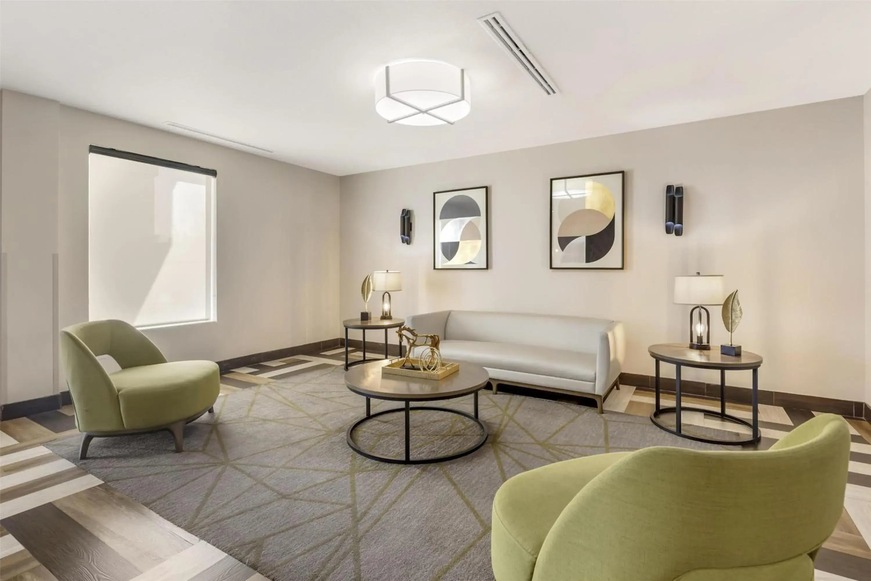 Lobby or reception in Best Western Green Oak Inn & Suites Lobby or reception in Best Western Green Oak Inn & Suites