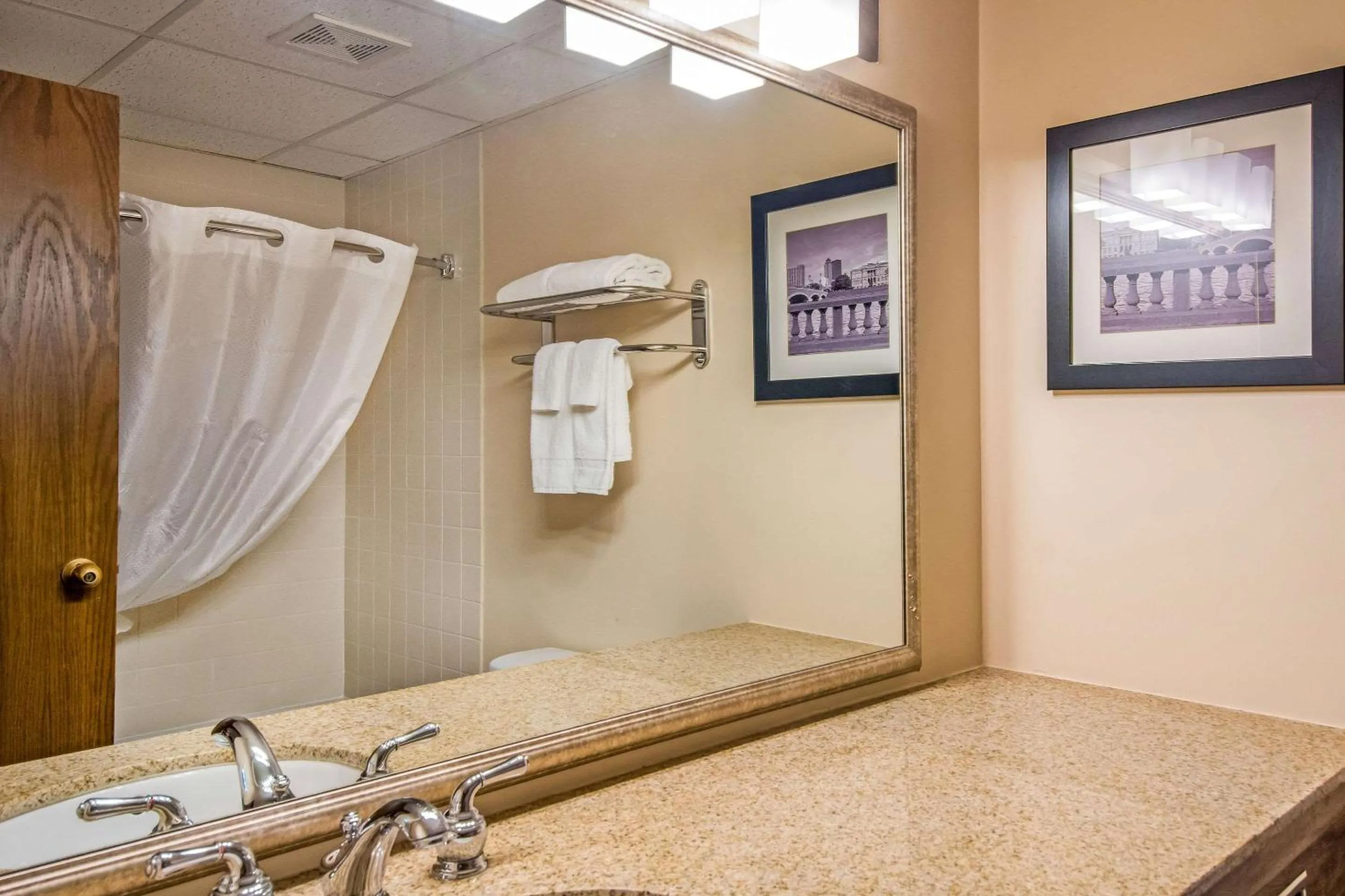 Bathroom in Quality Inn & Suites