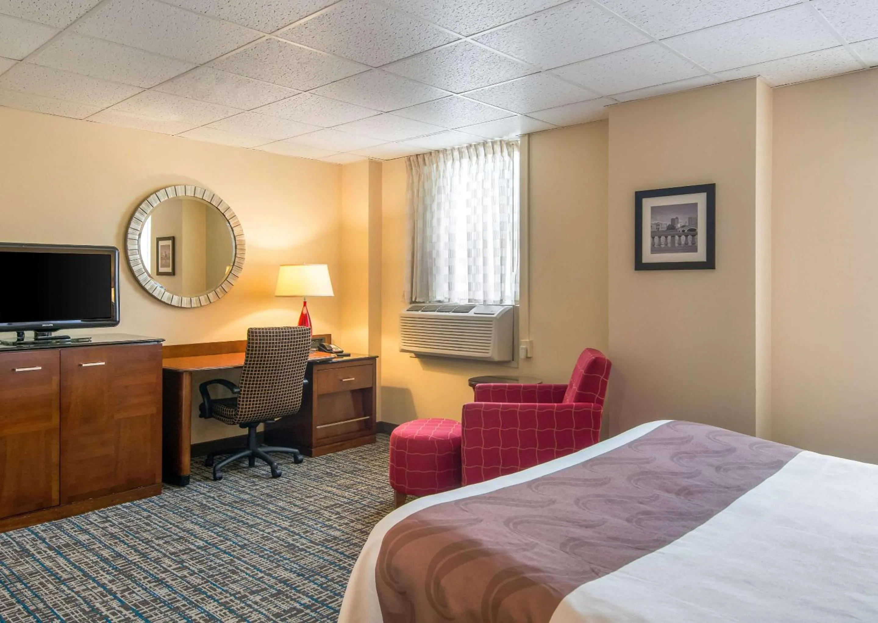 Photo of the whole room in Quality Inn & Suites