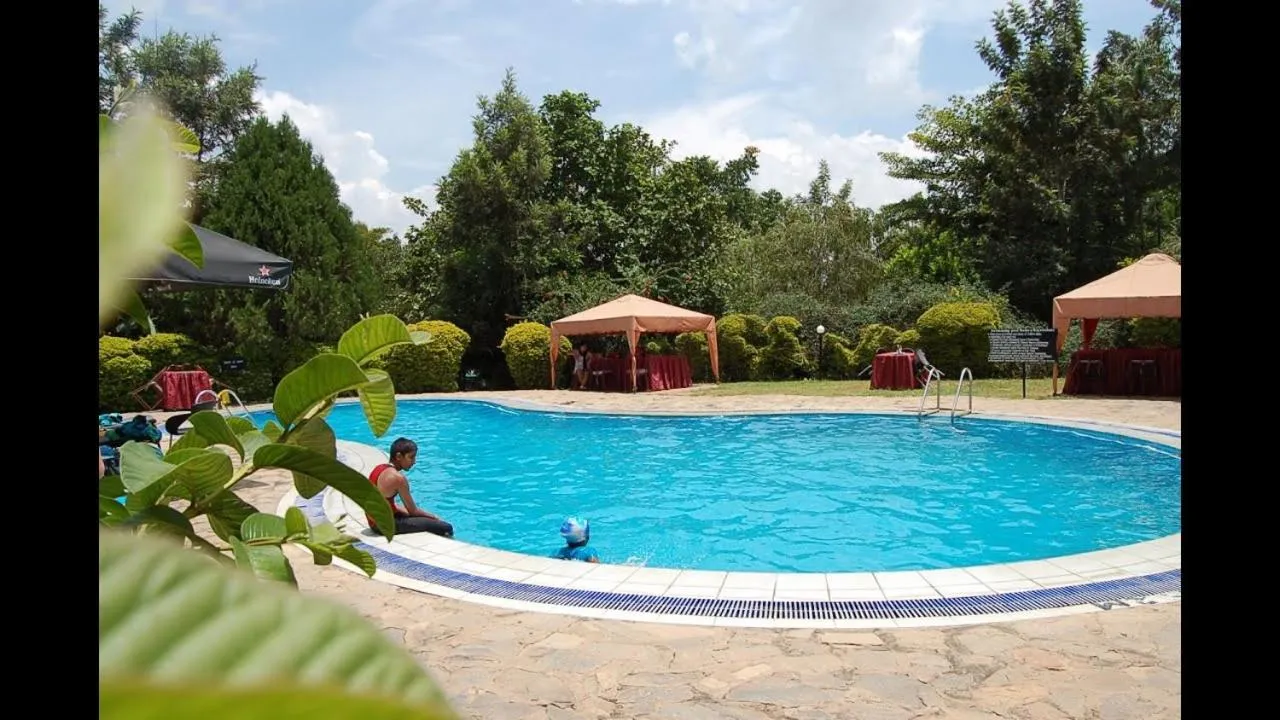Swimming pool in White Castle Hotel Arua