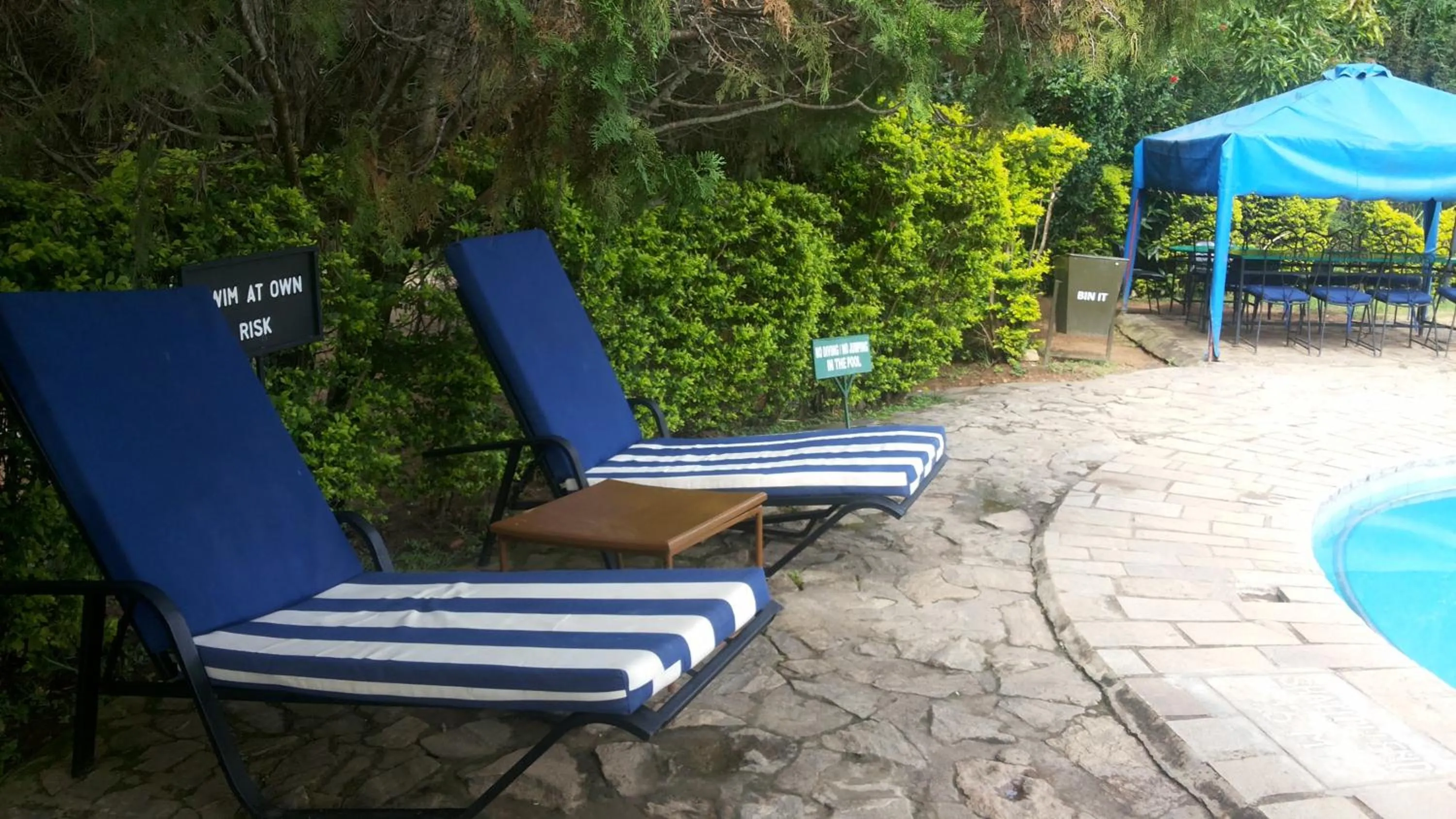 Swimming pool in White Castle Hotel Arua