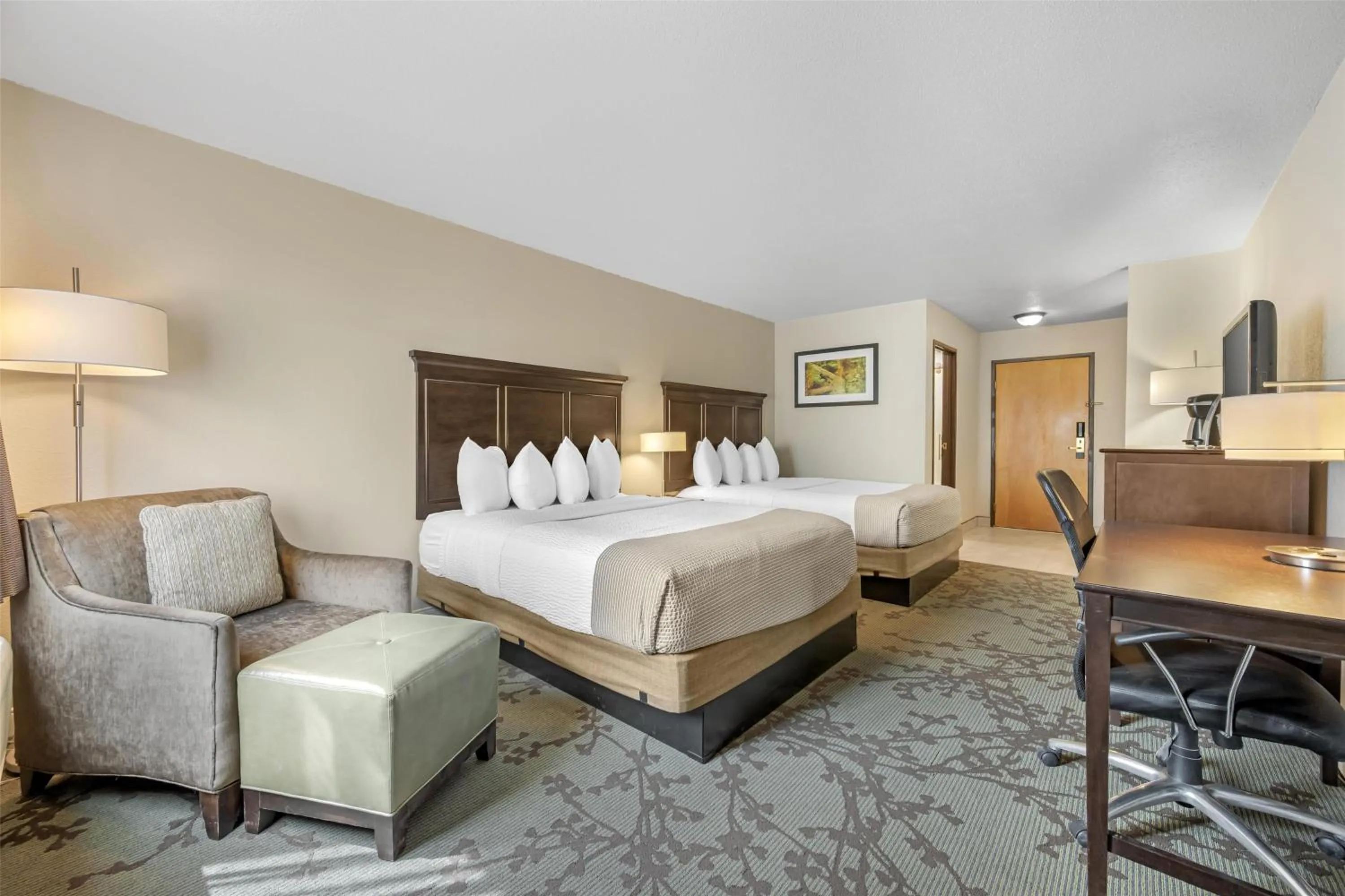 Bedroom, Bed in Best Western Black Hills Lodge