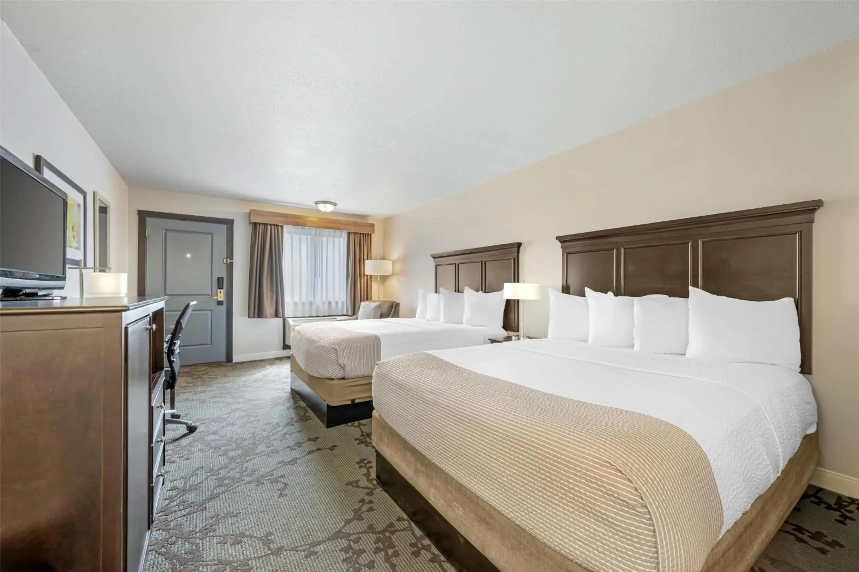 Bedroom, Bed in Best Western Black Hills Lodge Bedroom, Bed in Best Western Black Hills Lodge