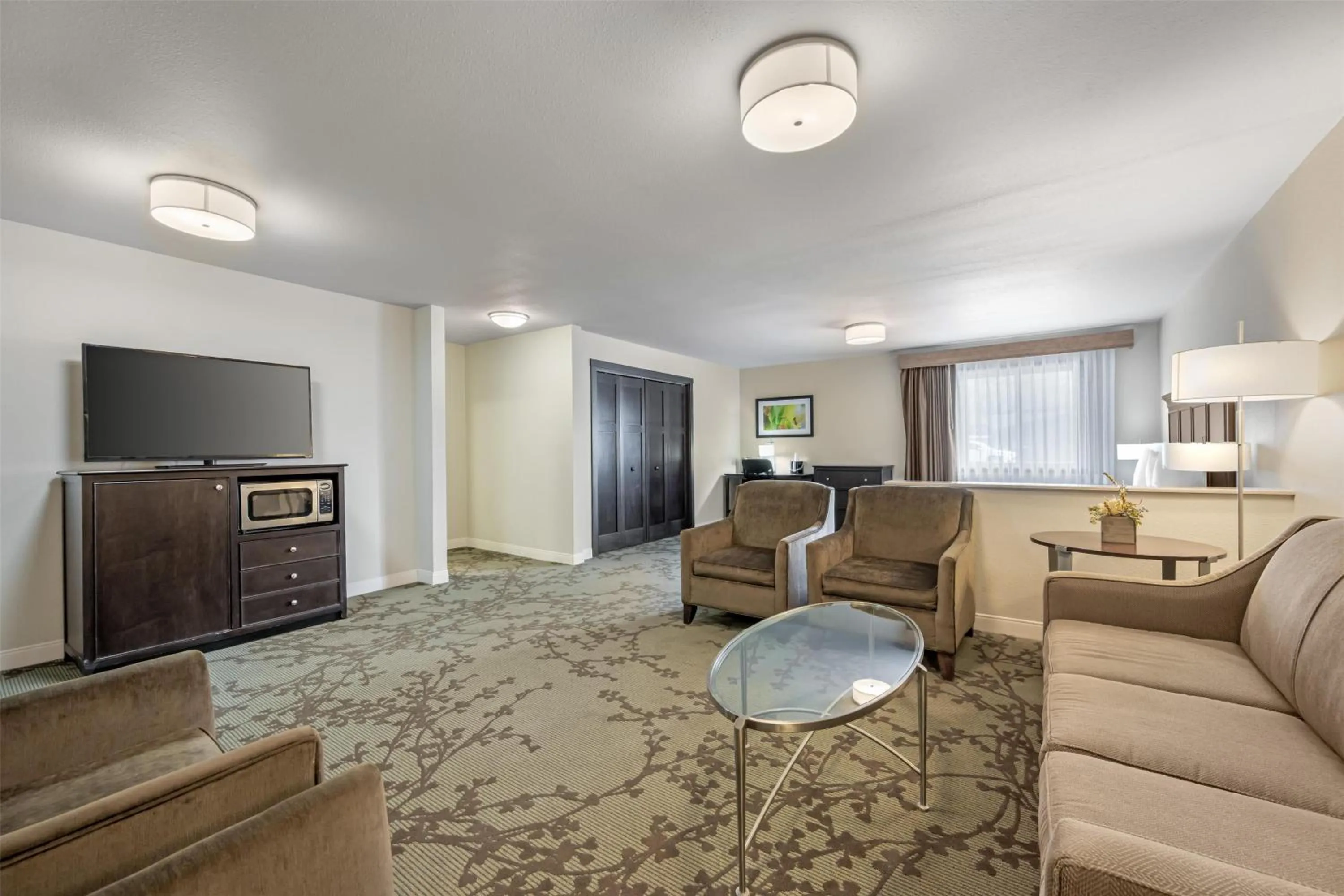 Bedroom in Best Western Black Hills Lodge