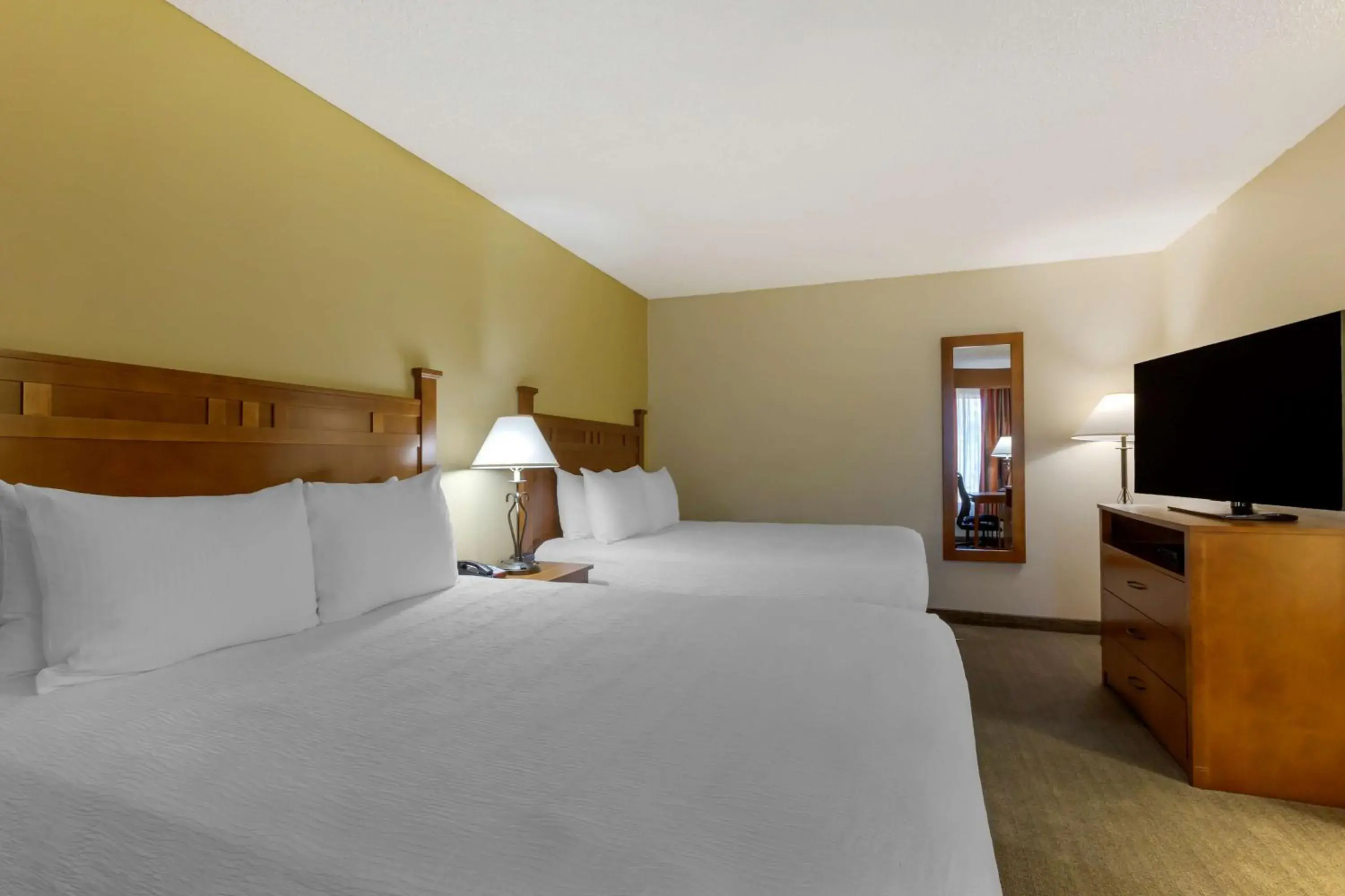 Bedroom, Bed in Best Western Paint Pony Lodge Bedroom, Bed in Best Western Paint Pony Lodge