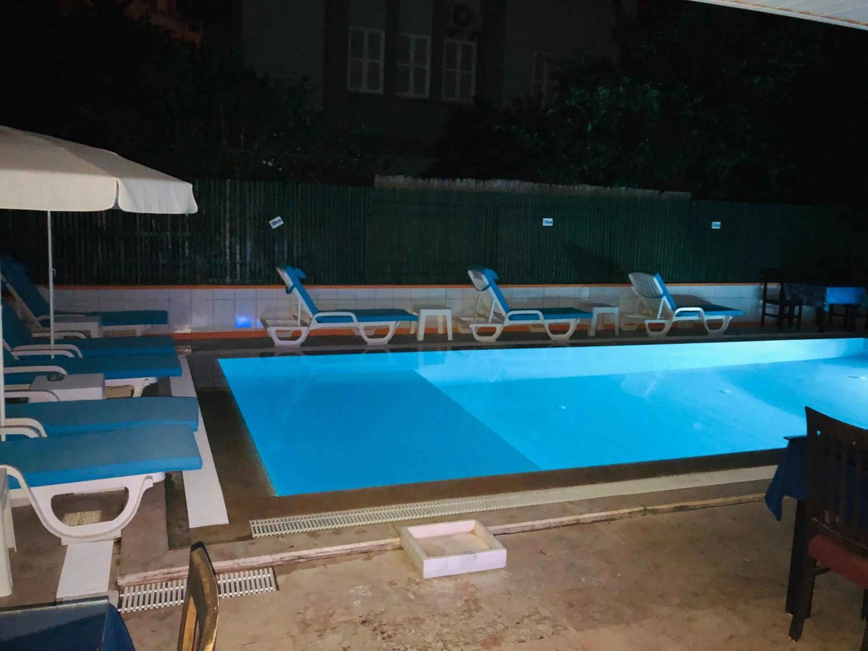 Swimming pool in Meltem Otel