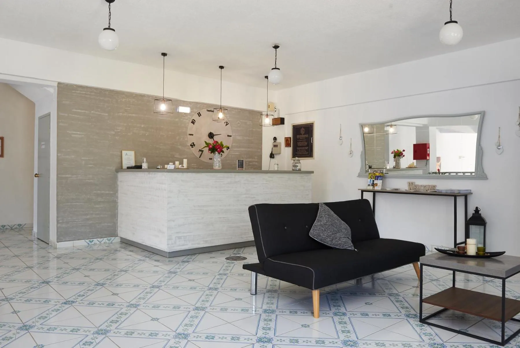HOTEL ATHINA