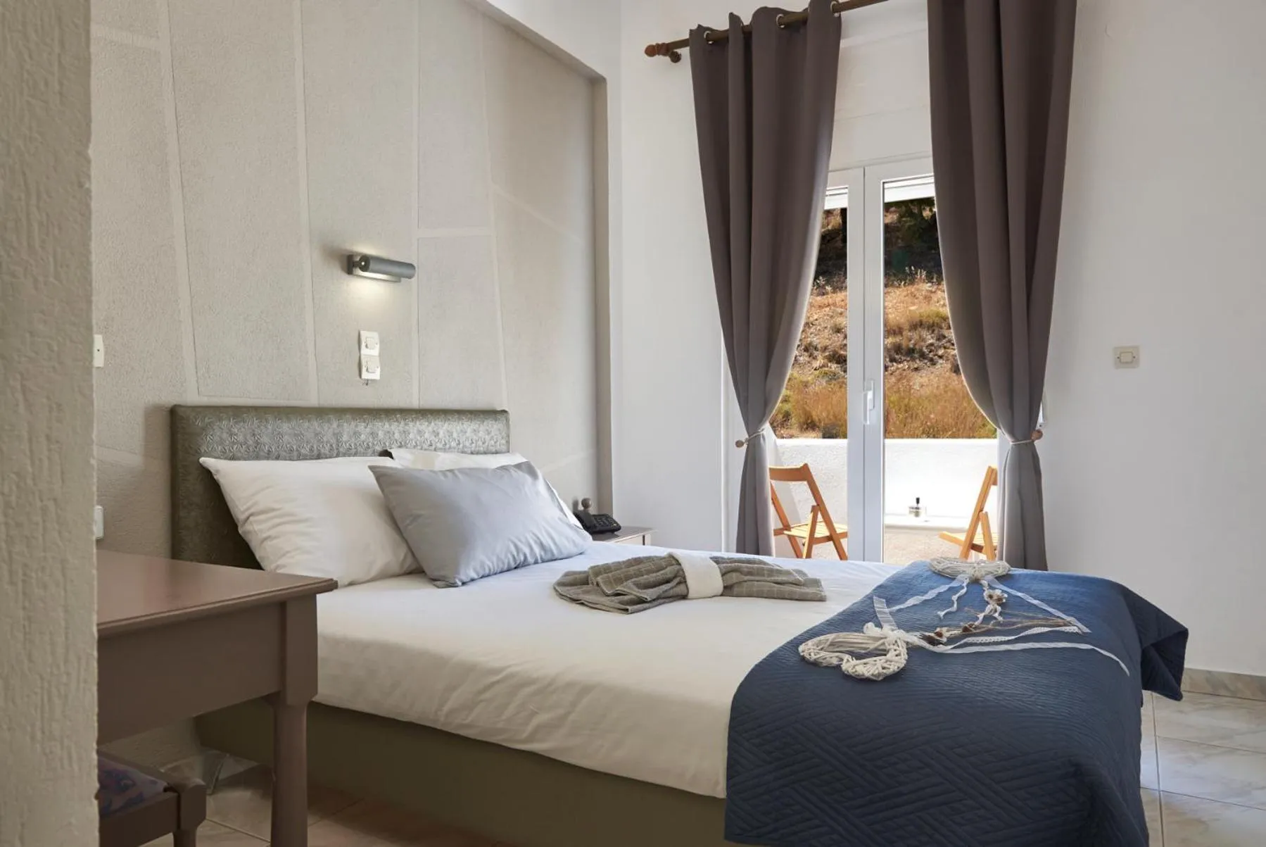 Photo of the whole room, Bed in HOTEL ATHINA