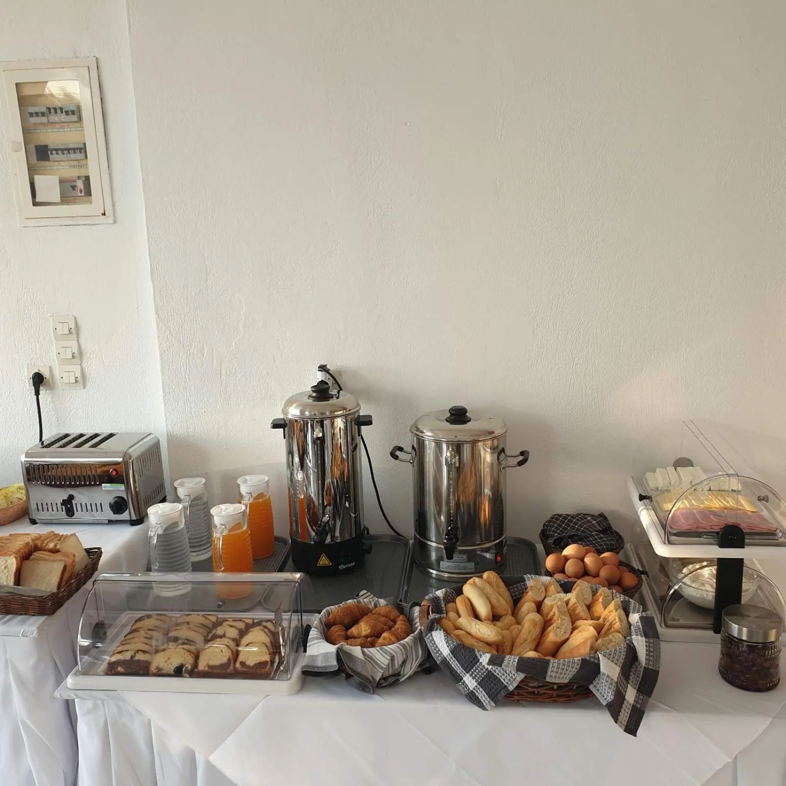 Breakfast in HOTEL ATHINA