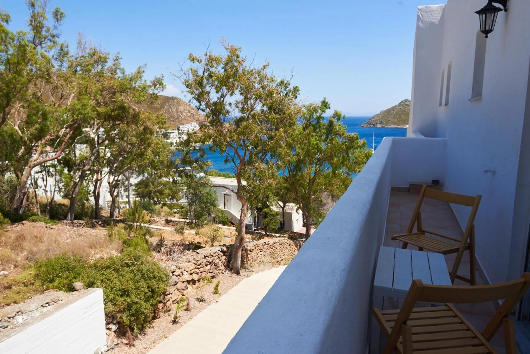 HOTEL ATHINA