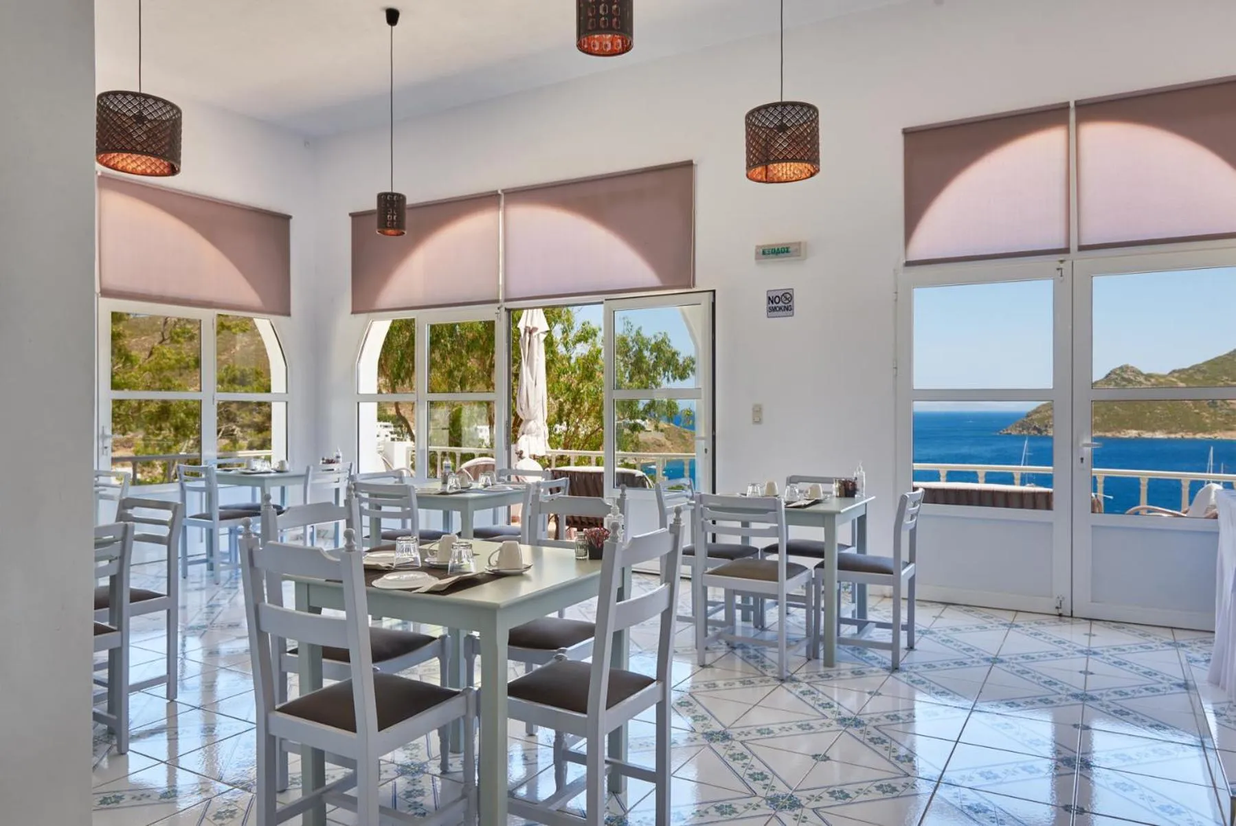 HOTEL ATHINA