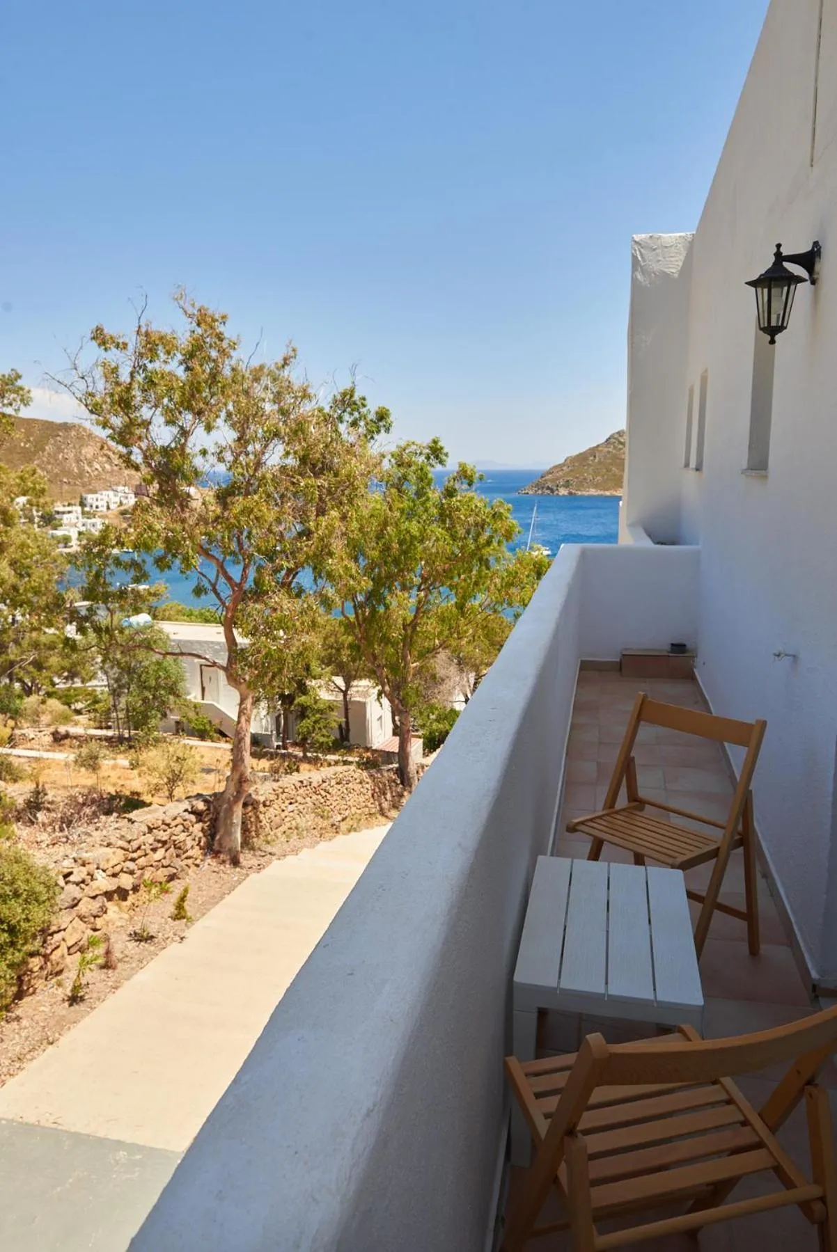 HOTEL ATHINA