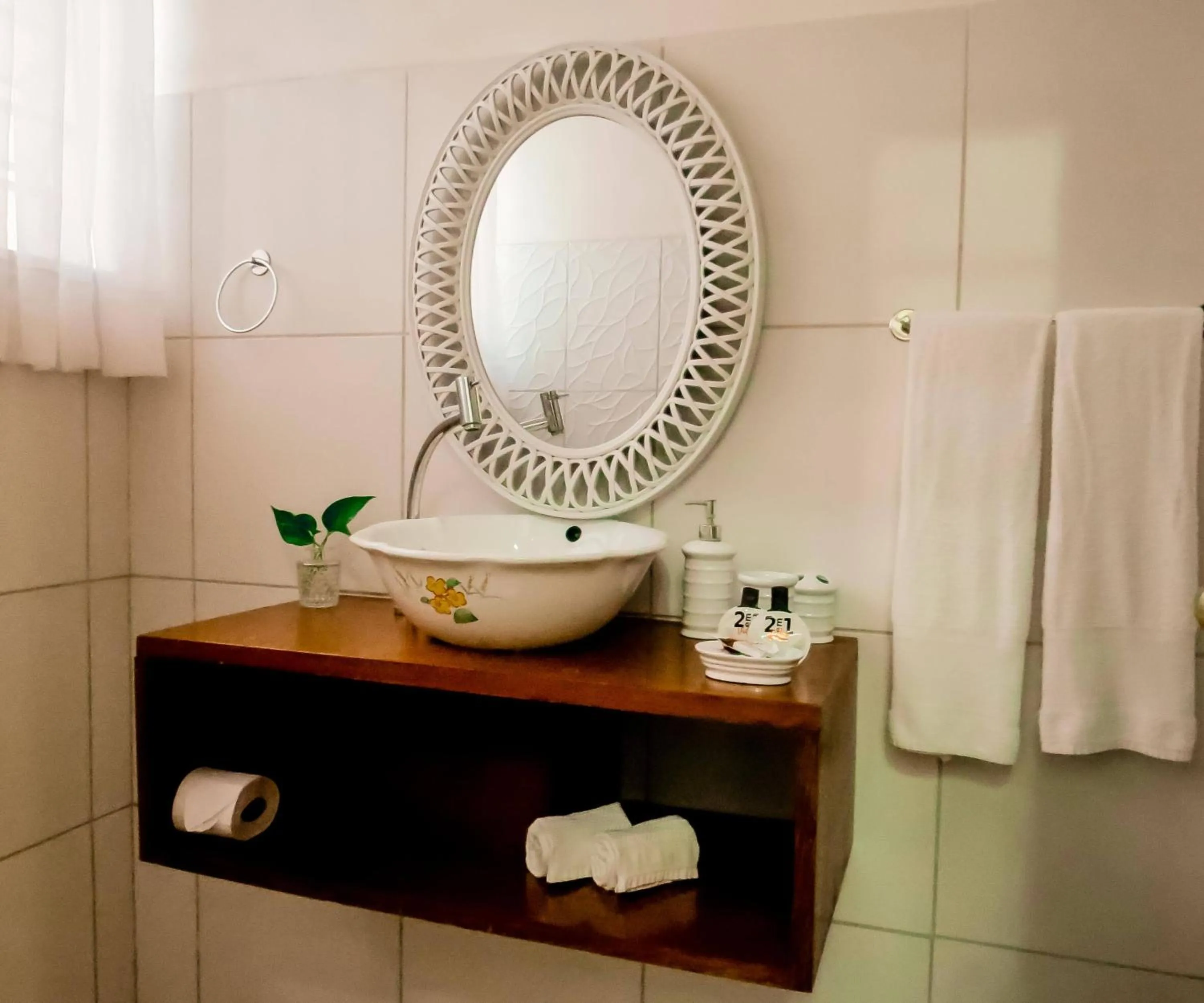 Bathroom in Casa Perpetua Hotel D Charm