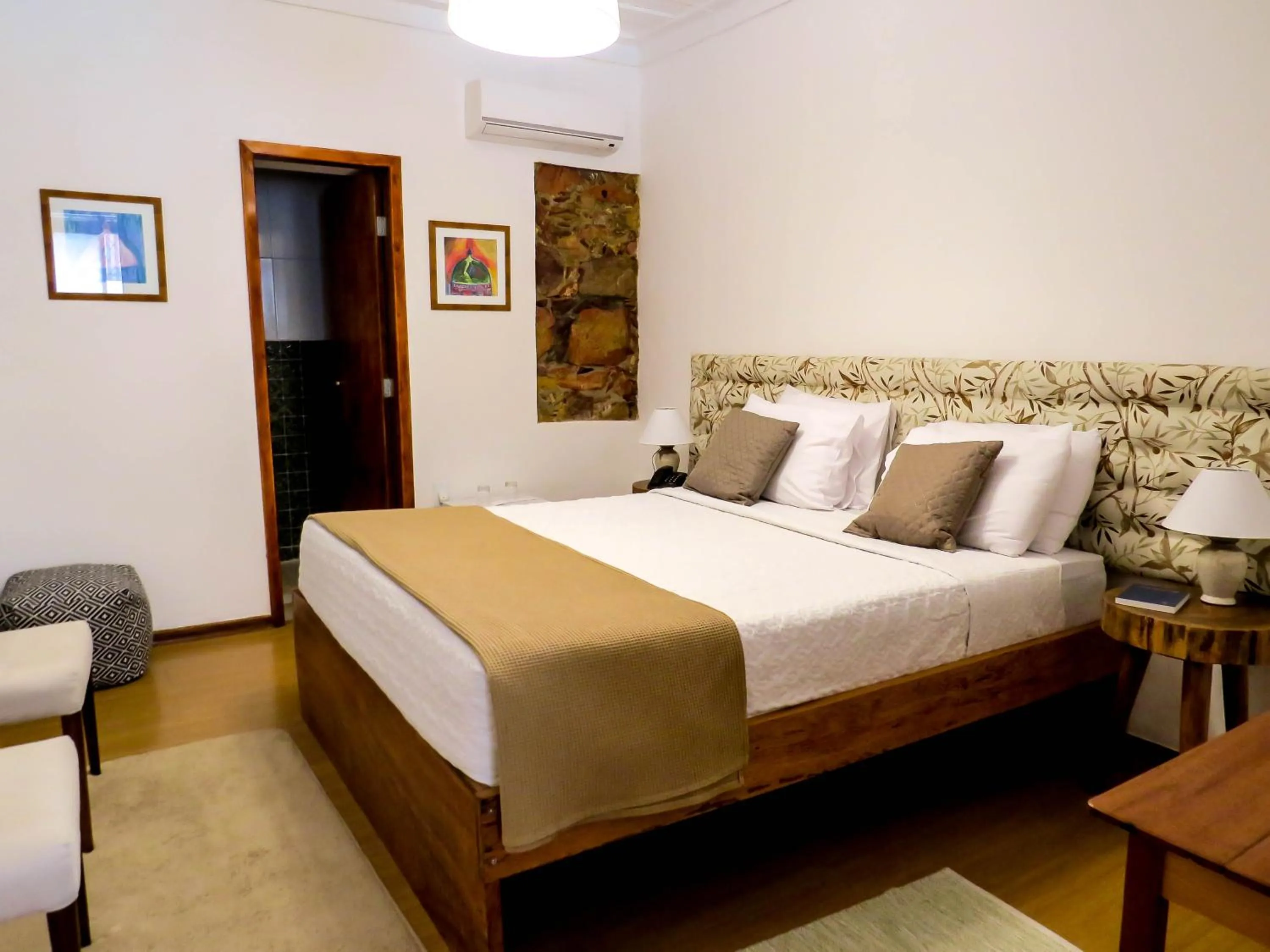 Photo of the whole room, Bed in Casa Perpetua Hotel D Charm