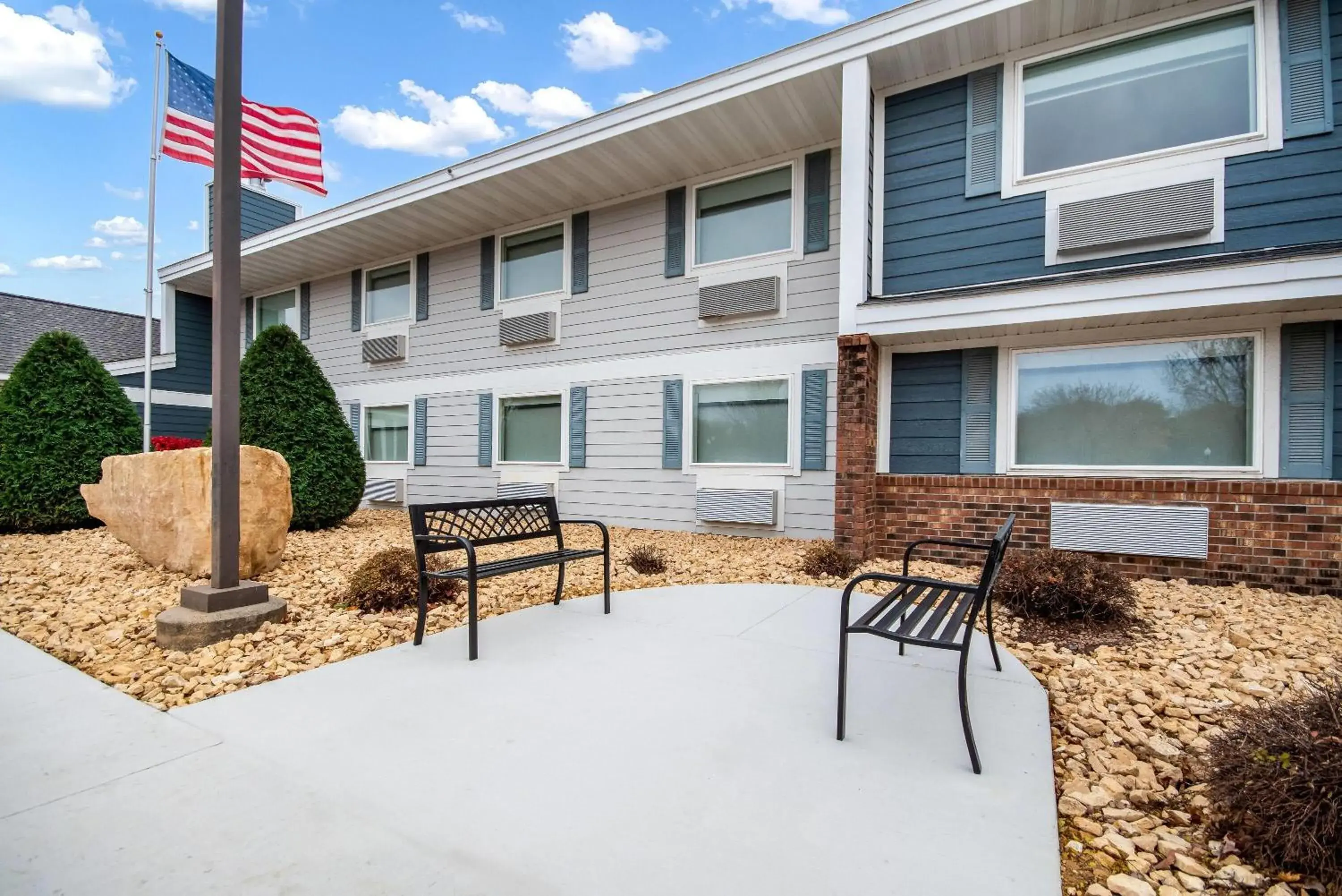 Inner courtyard view in AmericInn by Wyndham St. Peter Inner courtyard view in AmericInn by Wyndham St. Peter
