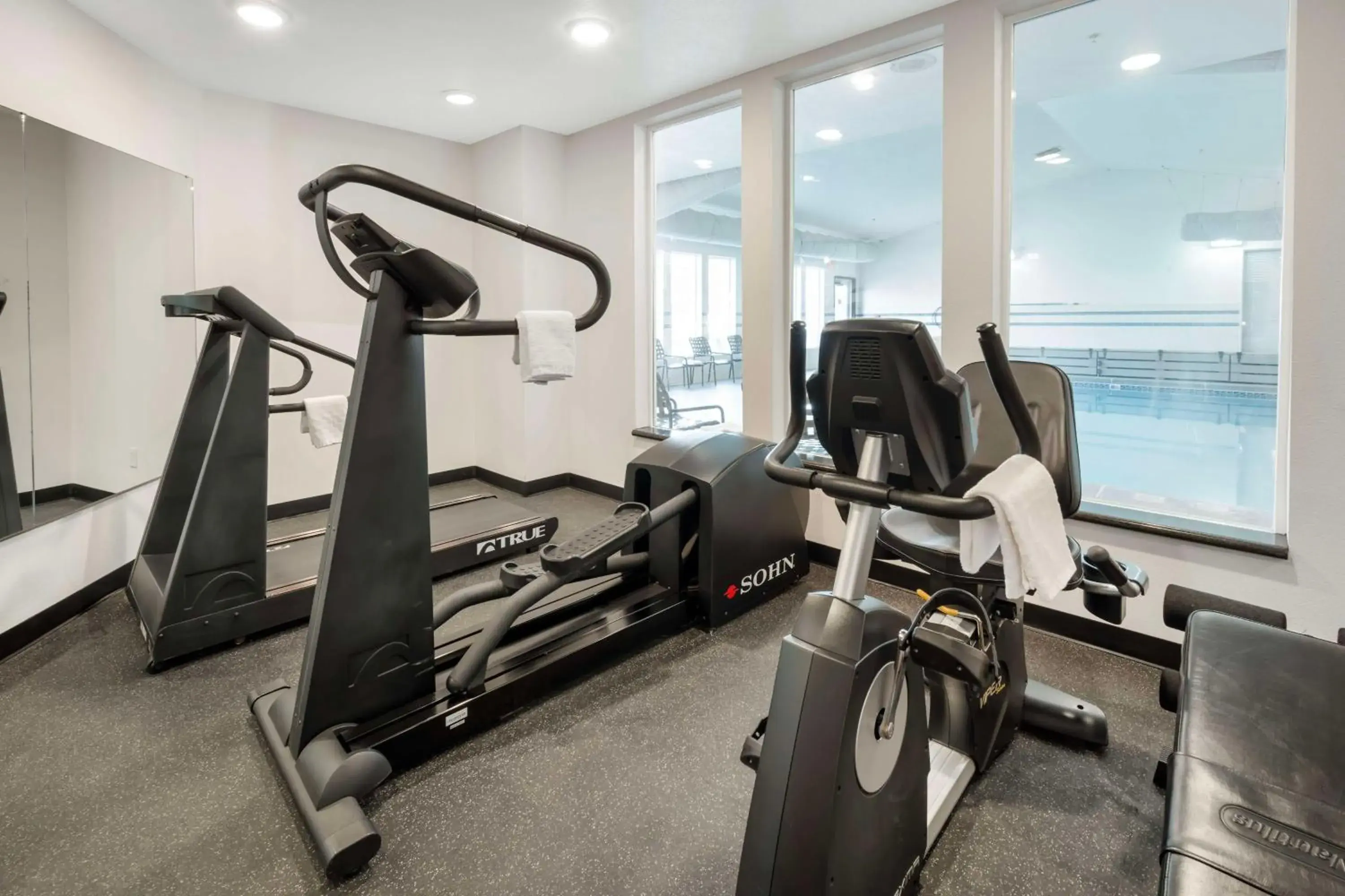 Fitness centre/facilities in Best Western Wheatland Inn Fitness centre/facilities in Best Western Wheatland Inn