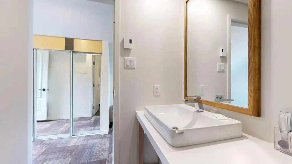 Bathroom in Manoir Belle Plage