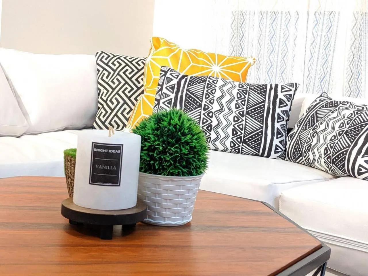 Living room in Studio Condo NAIA Airport Terminal 3 Newport City Casino