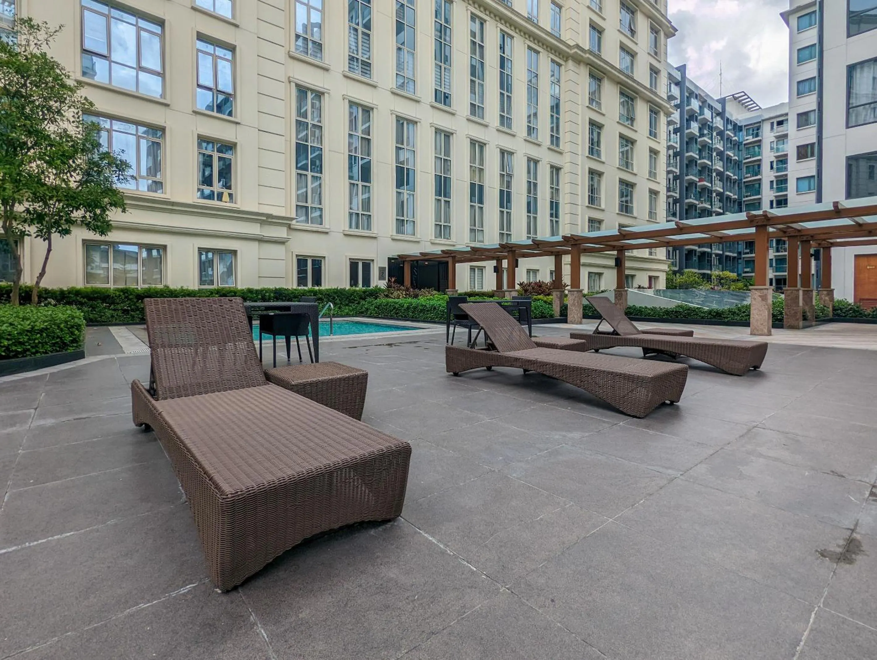 Day in Studio Condo NAIA Airport Terminal 3 Newport City Casino