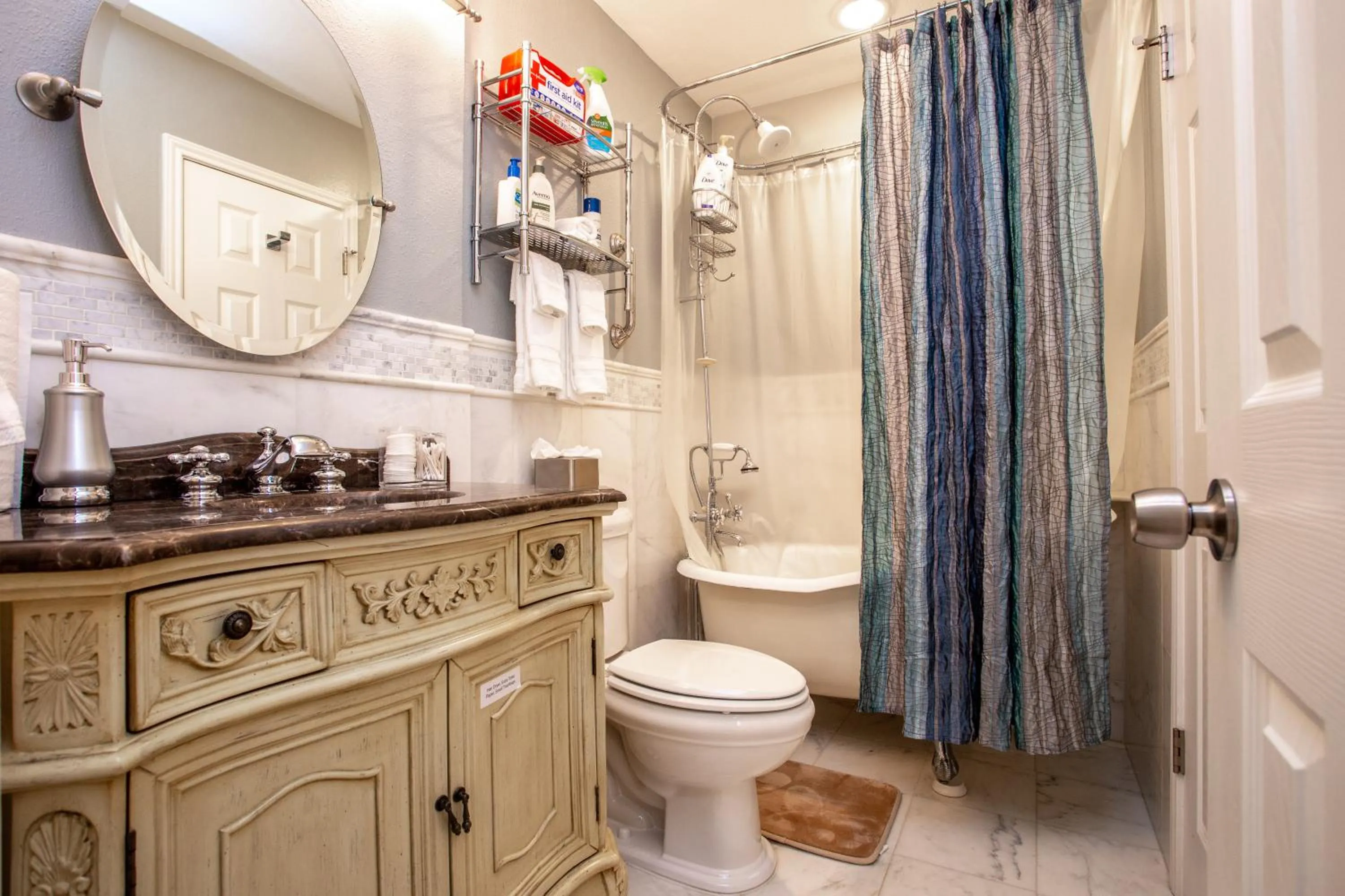 Shower in Comfortable, Family and Business Friendly 2BD/2BA House in North Austin