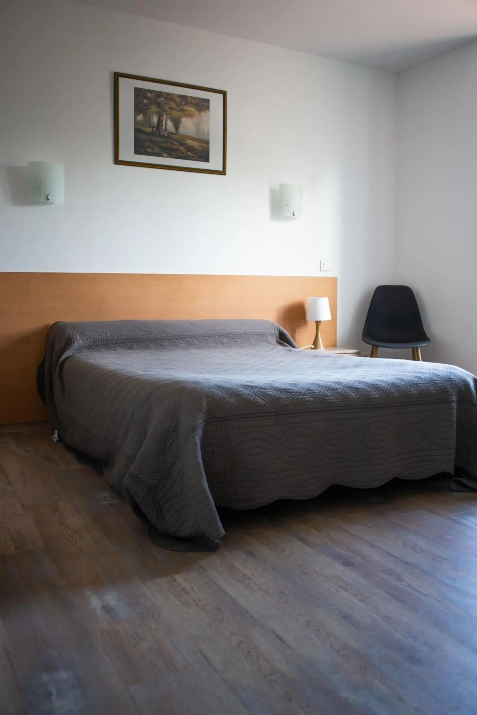 Triple Room in Auberge le Cévenol Triple Room in Auberge le Cévenol