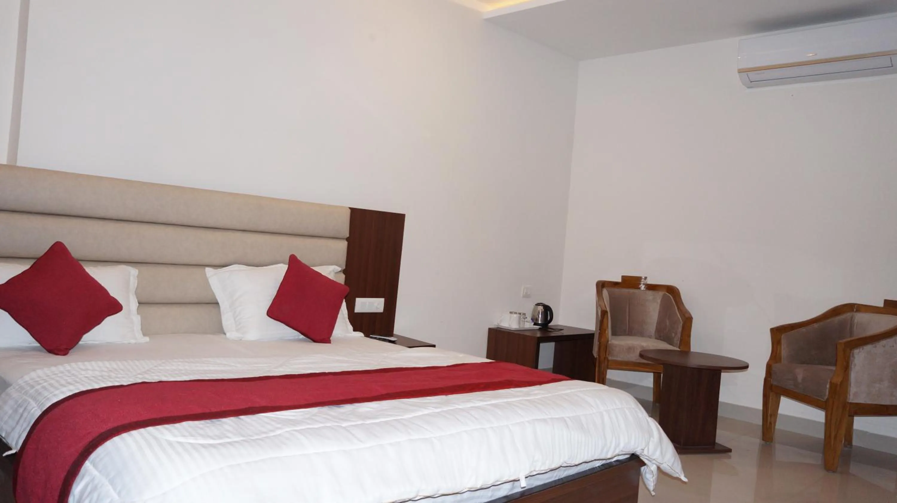 Photo of the whole room in Hotel Aakash Residency