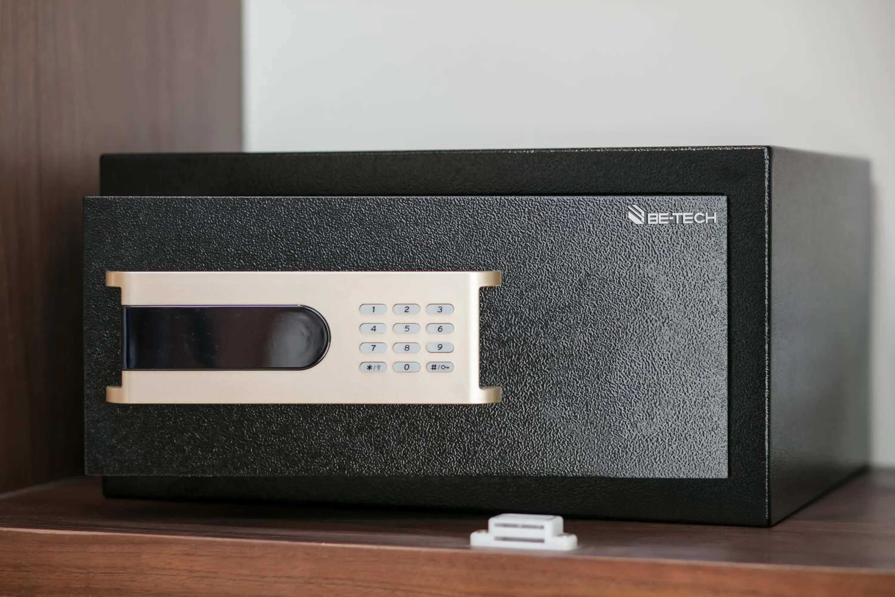 safe in Marina Hotel Ha Noi