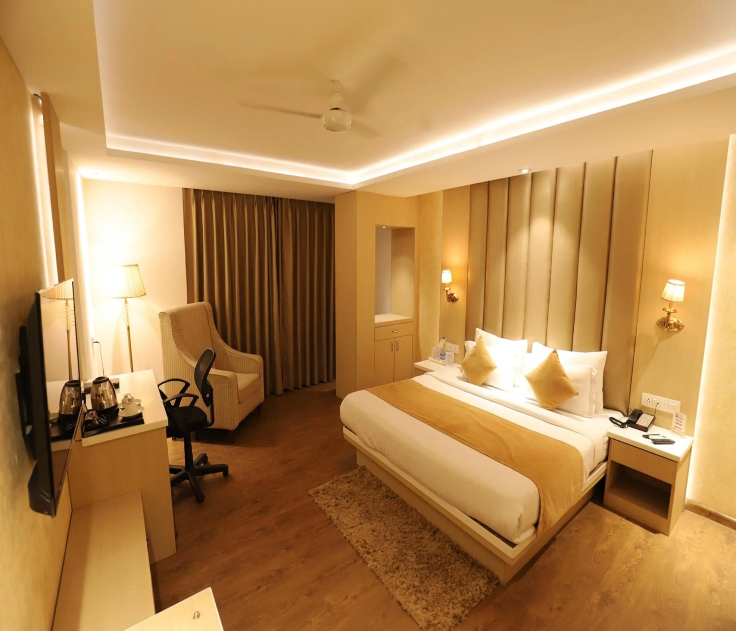 Bed in Hotel Radiance