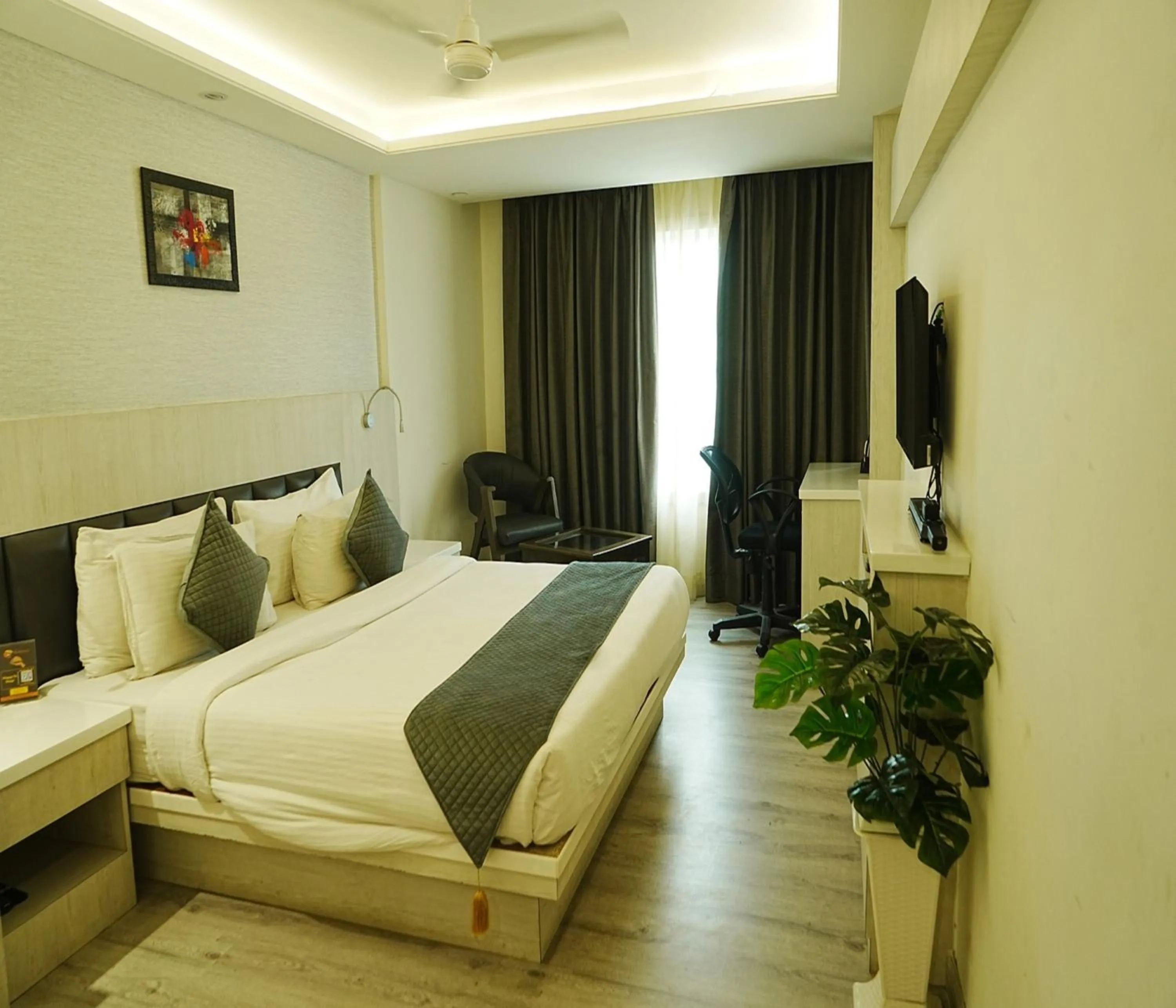 Bed in Hotel Radiance