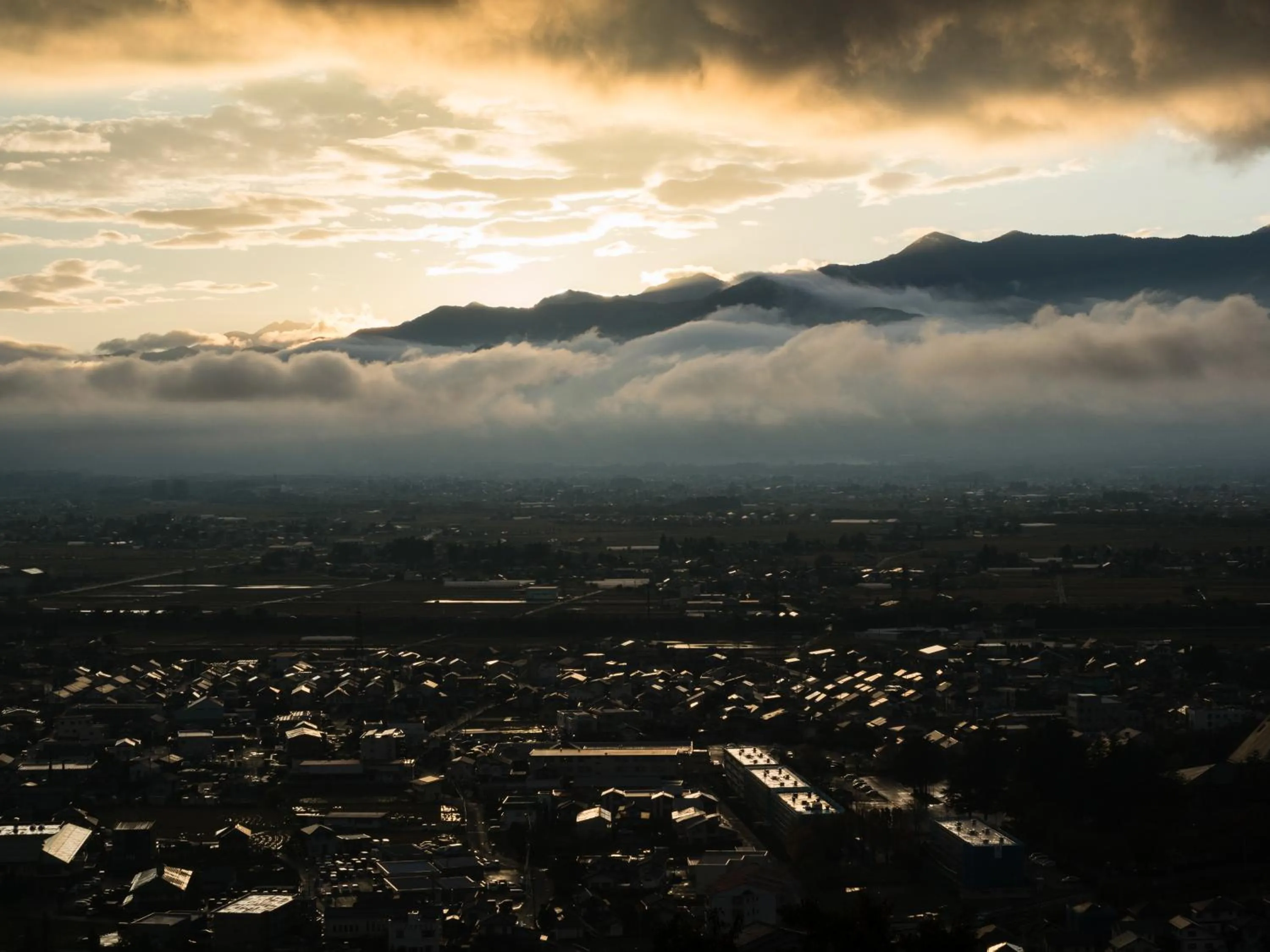 Sunset in cafe&stay CASTANA