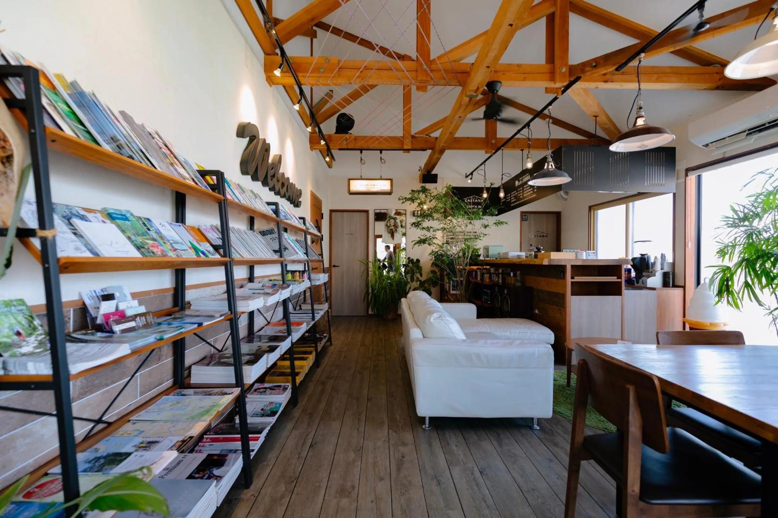 Living room in cafe&stay CASTANA