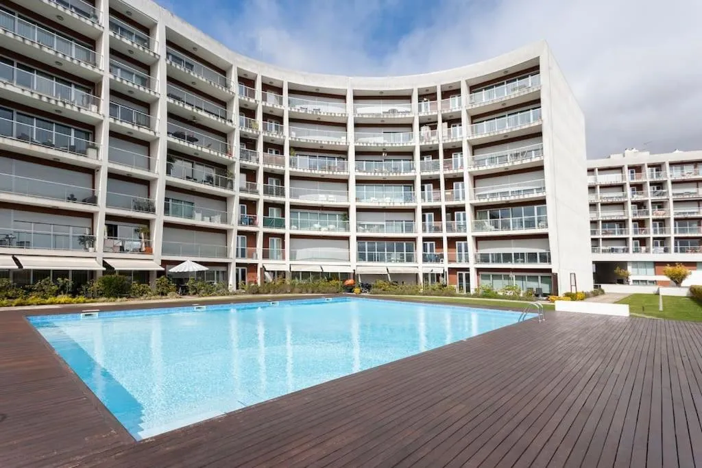 Lisbon Metro Apartment