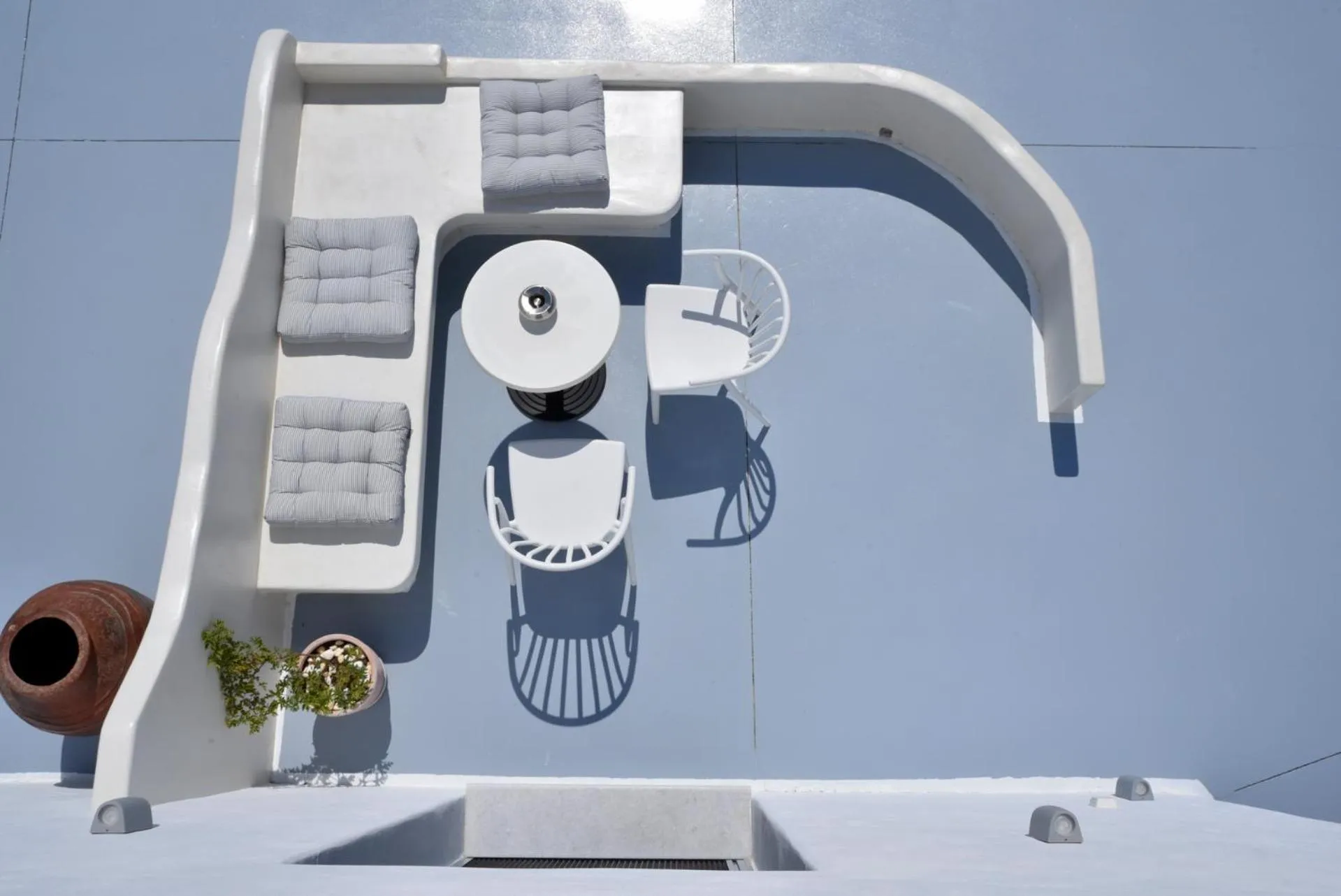 Crystal Mare Suites