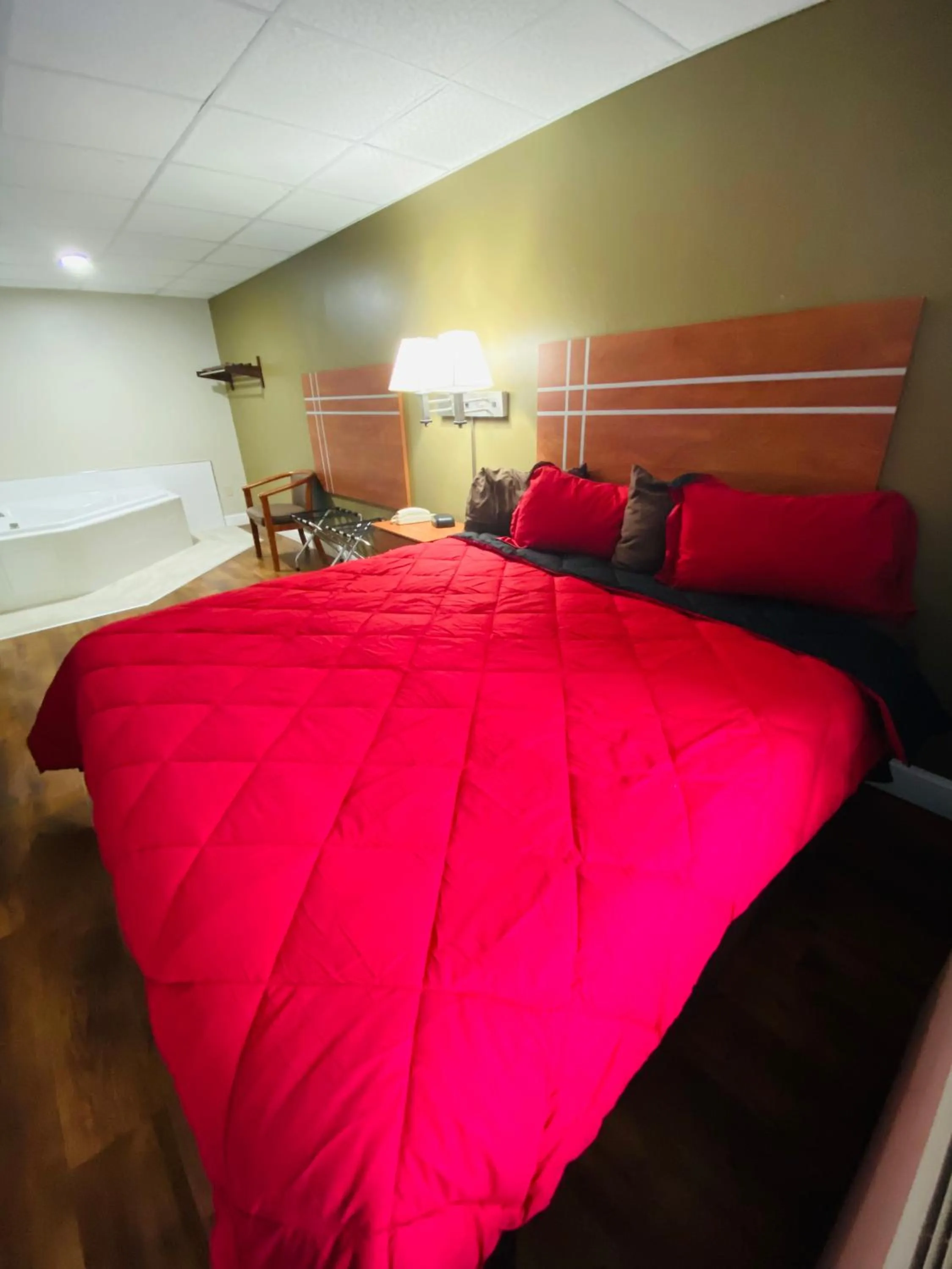 Bed in Rodeway Inn Swansea - Somerset