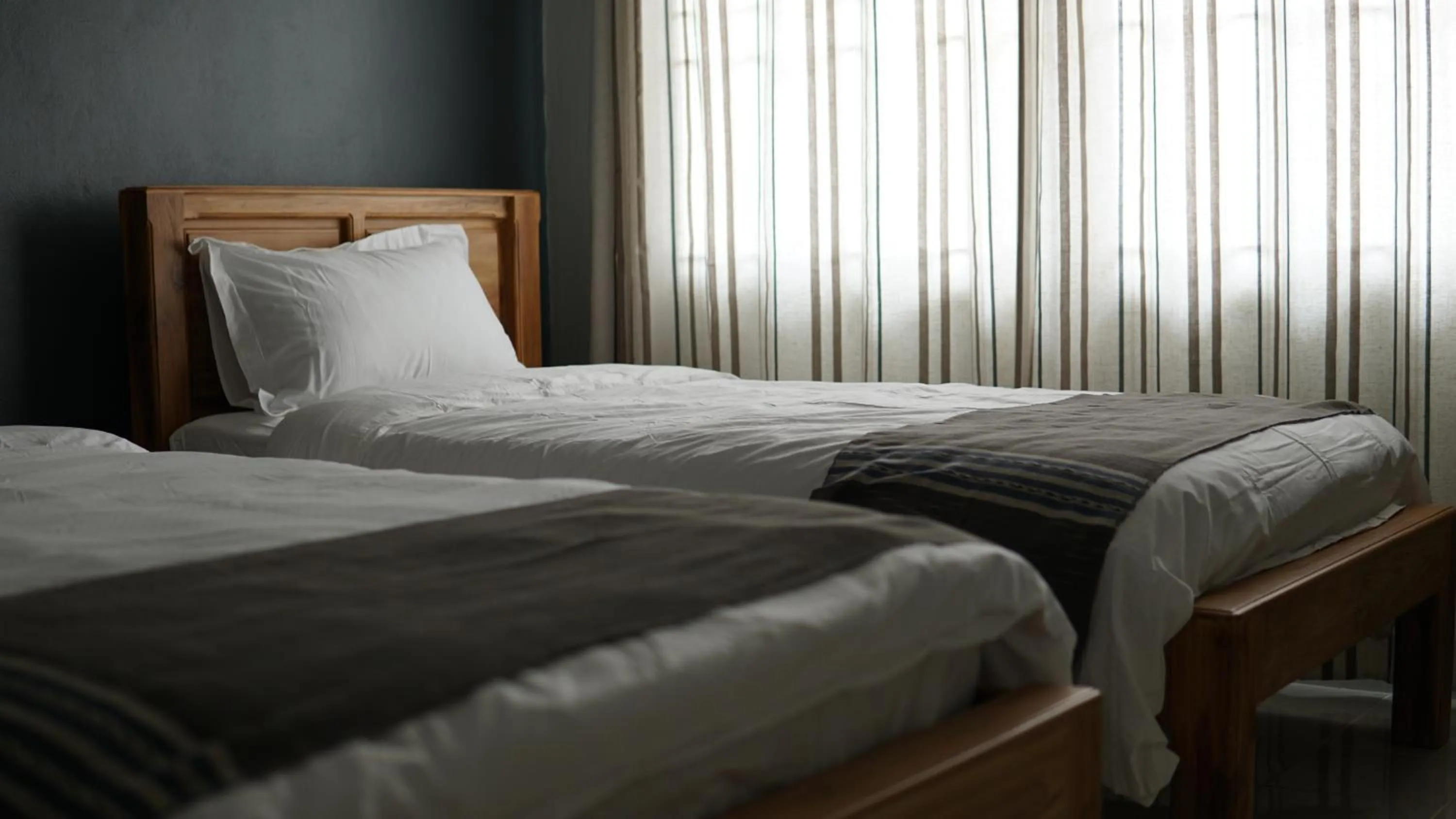 Bed in Little Jasmine by the River