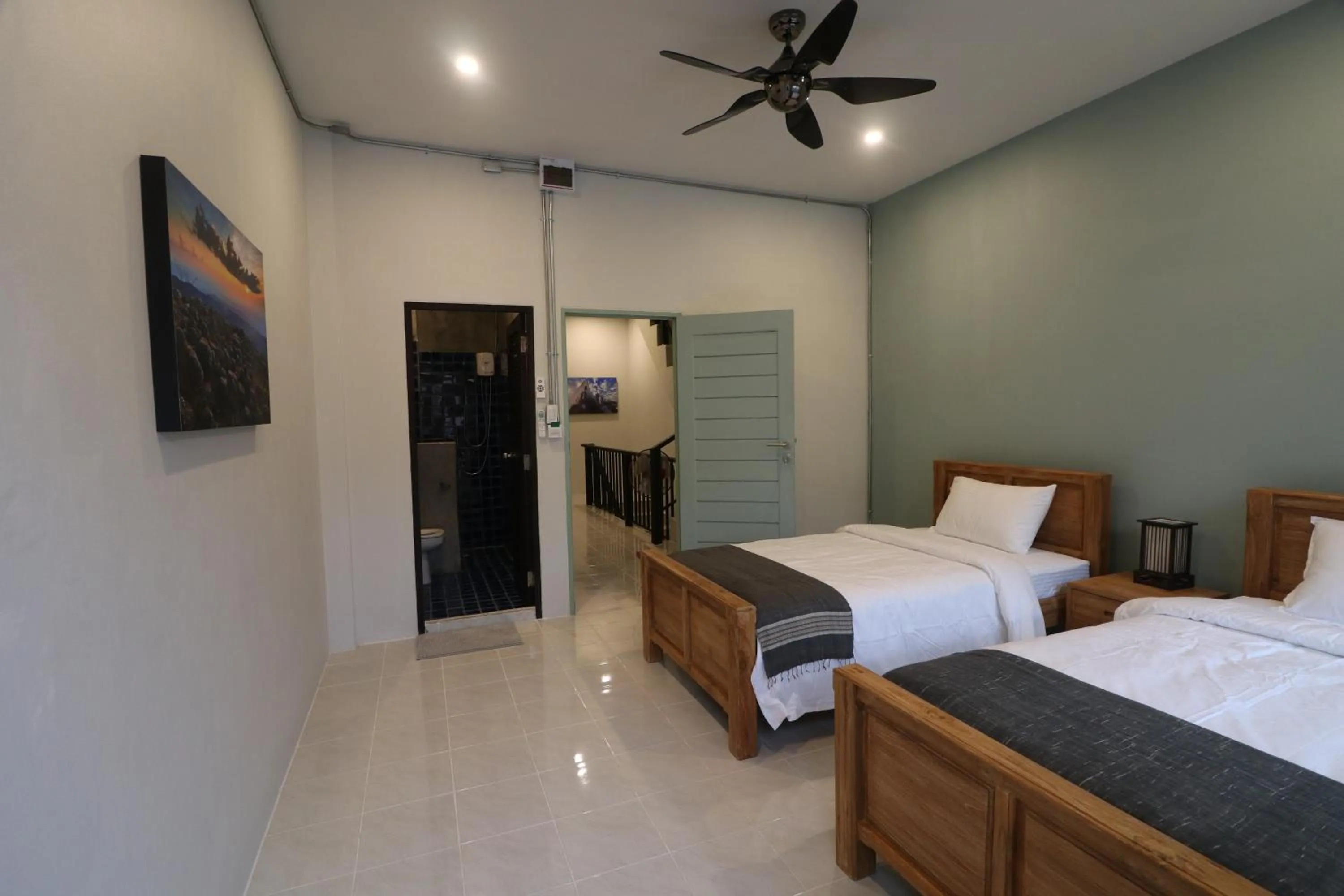 Bedroom, Bed in Little Jasmine by the River