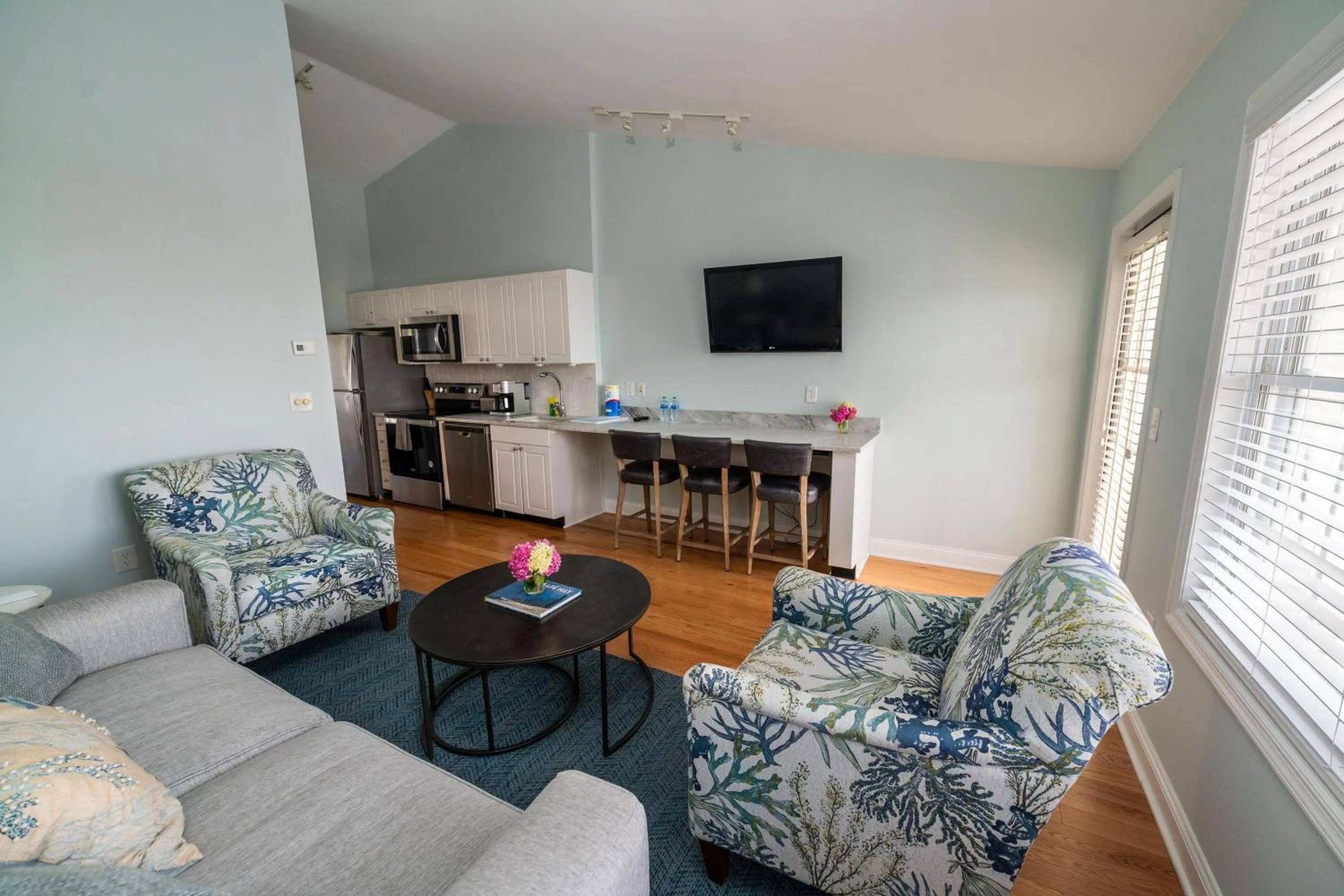 Sandpiper Beach Club