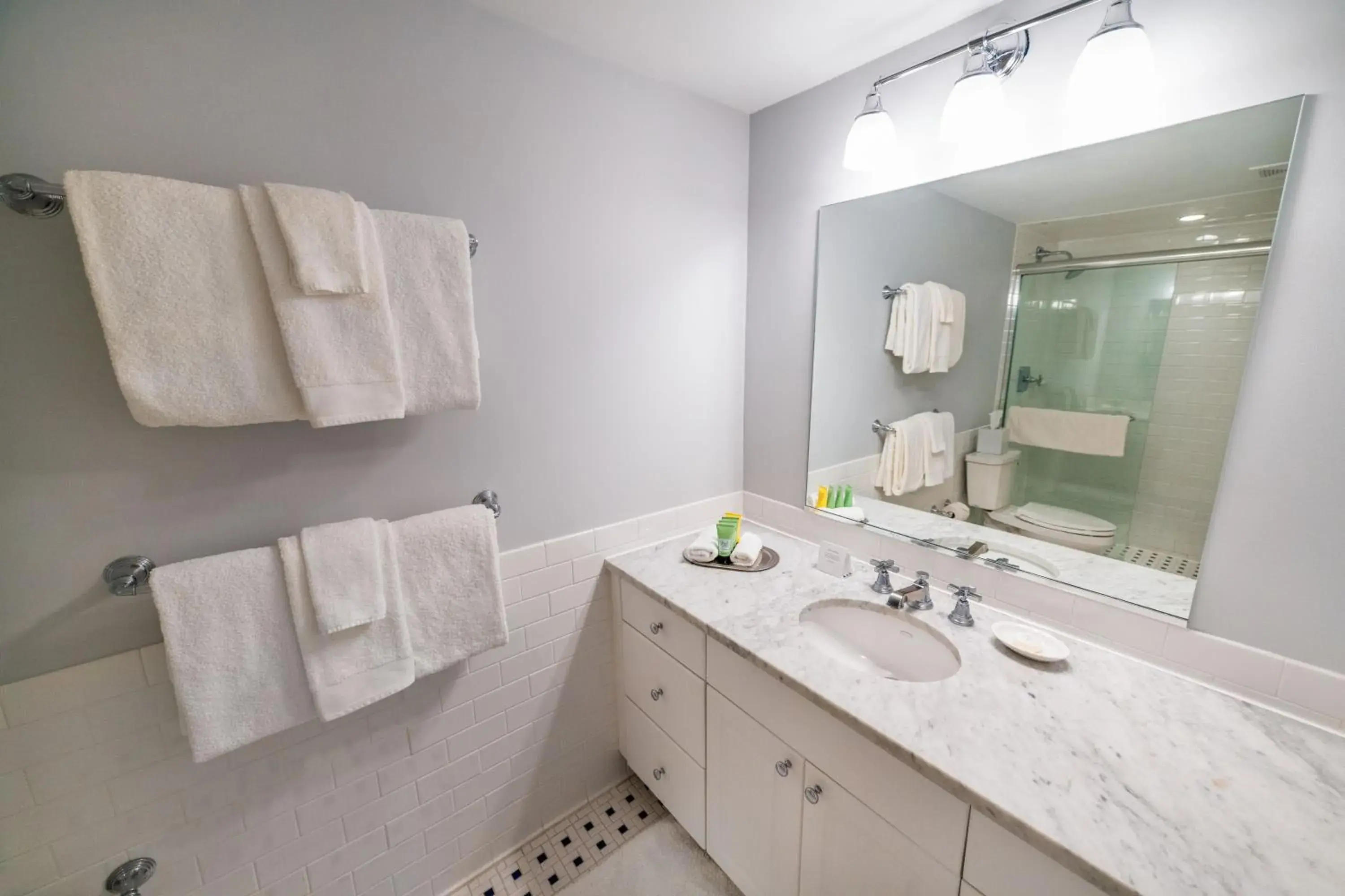 Two Bedroom Premier Ocean Suite in Sandpiper Beach Club Two Bedroom Premier Ocean Suite in Sandpiper Beach Club