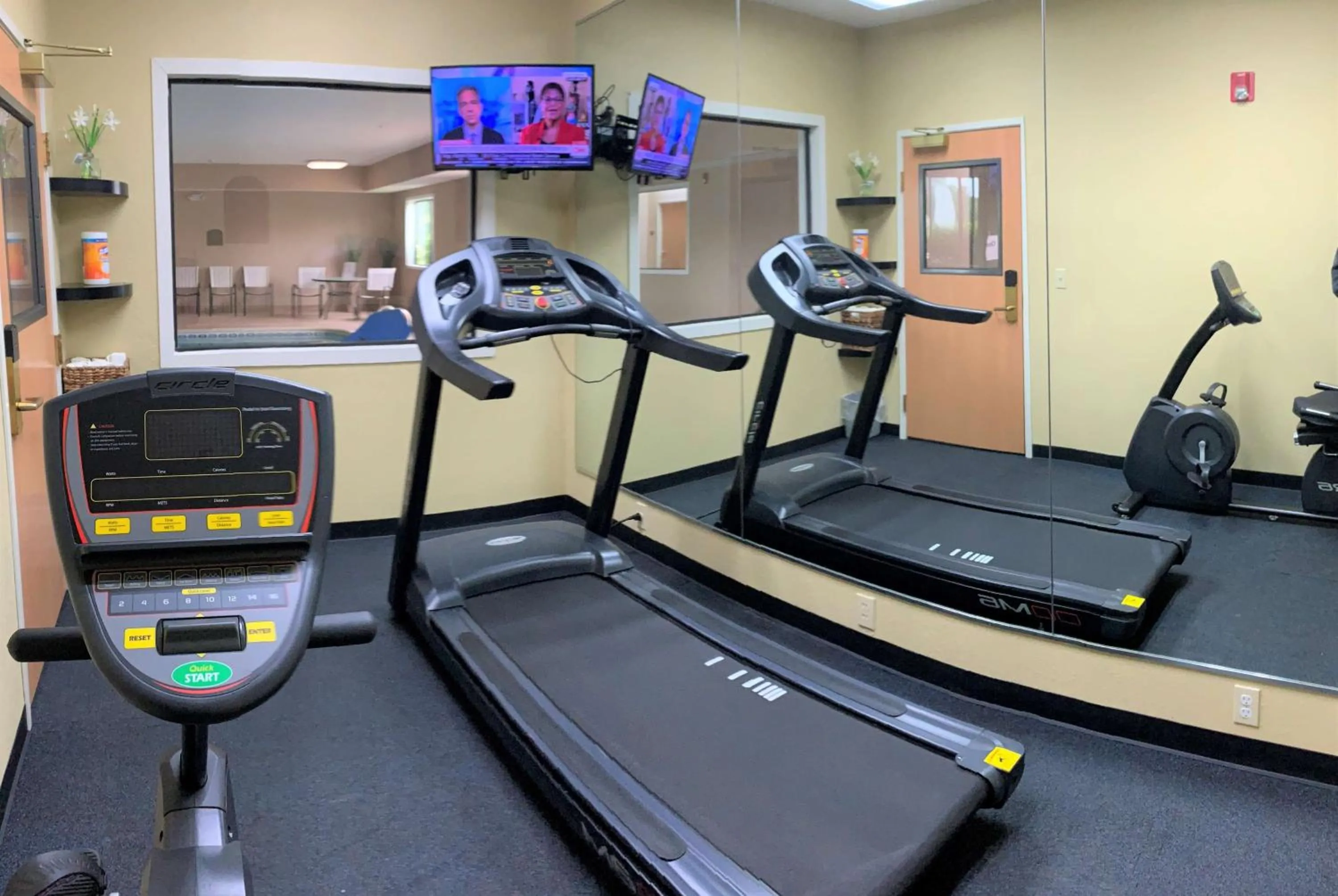 Fitness centre/facilities in Baymont by Wyndham Paw Paw