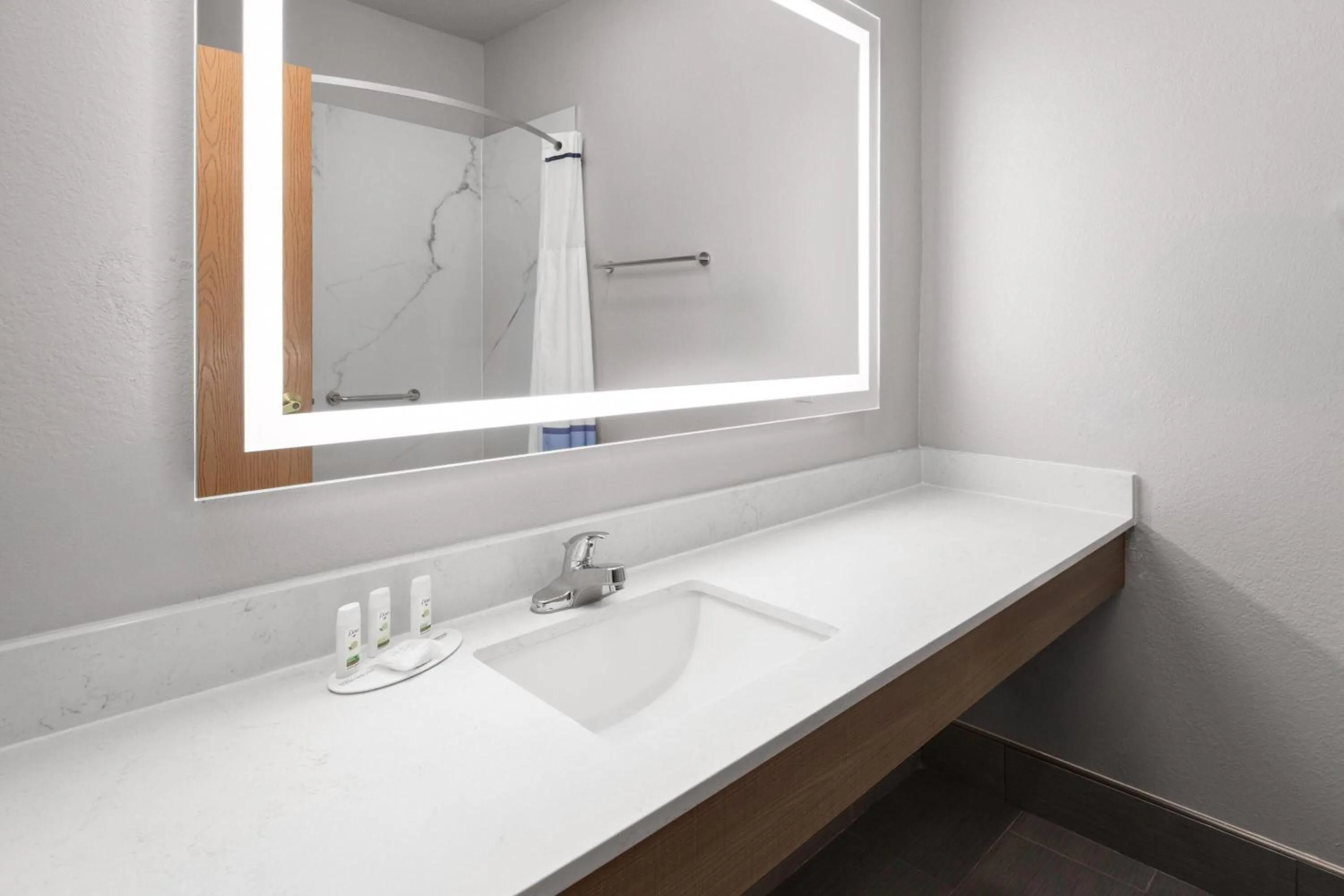 Bathroom in Baymont by Wyndham Paw Paw