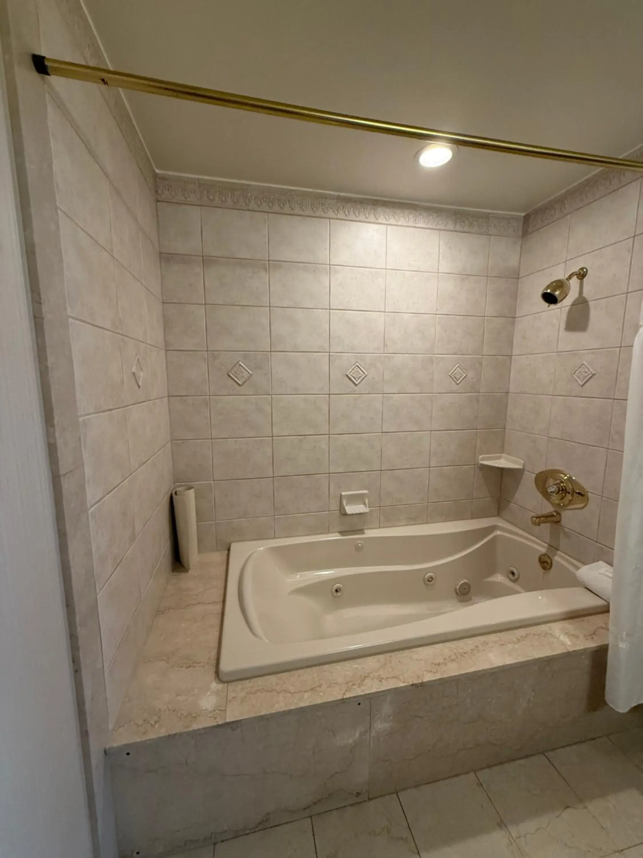 Toilet in Penn's View Hotel Philadelphia Toilet in Penn's View Hotel Philadelphia