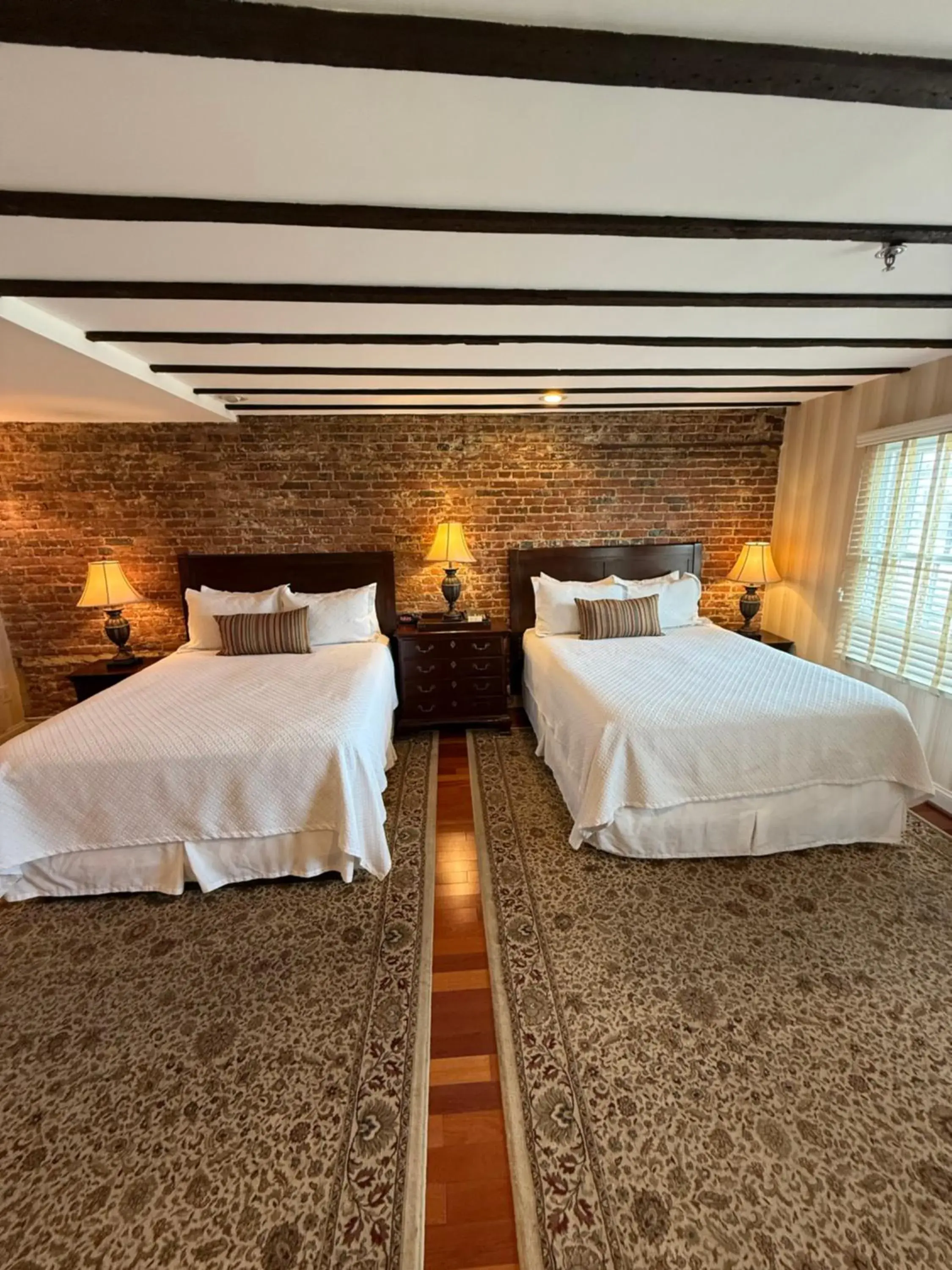 Bed in Penn's View Hotel Philadelphia Bed in Penn's View Hotel Philadelphia